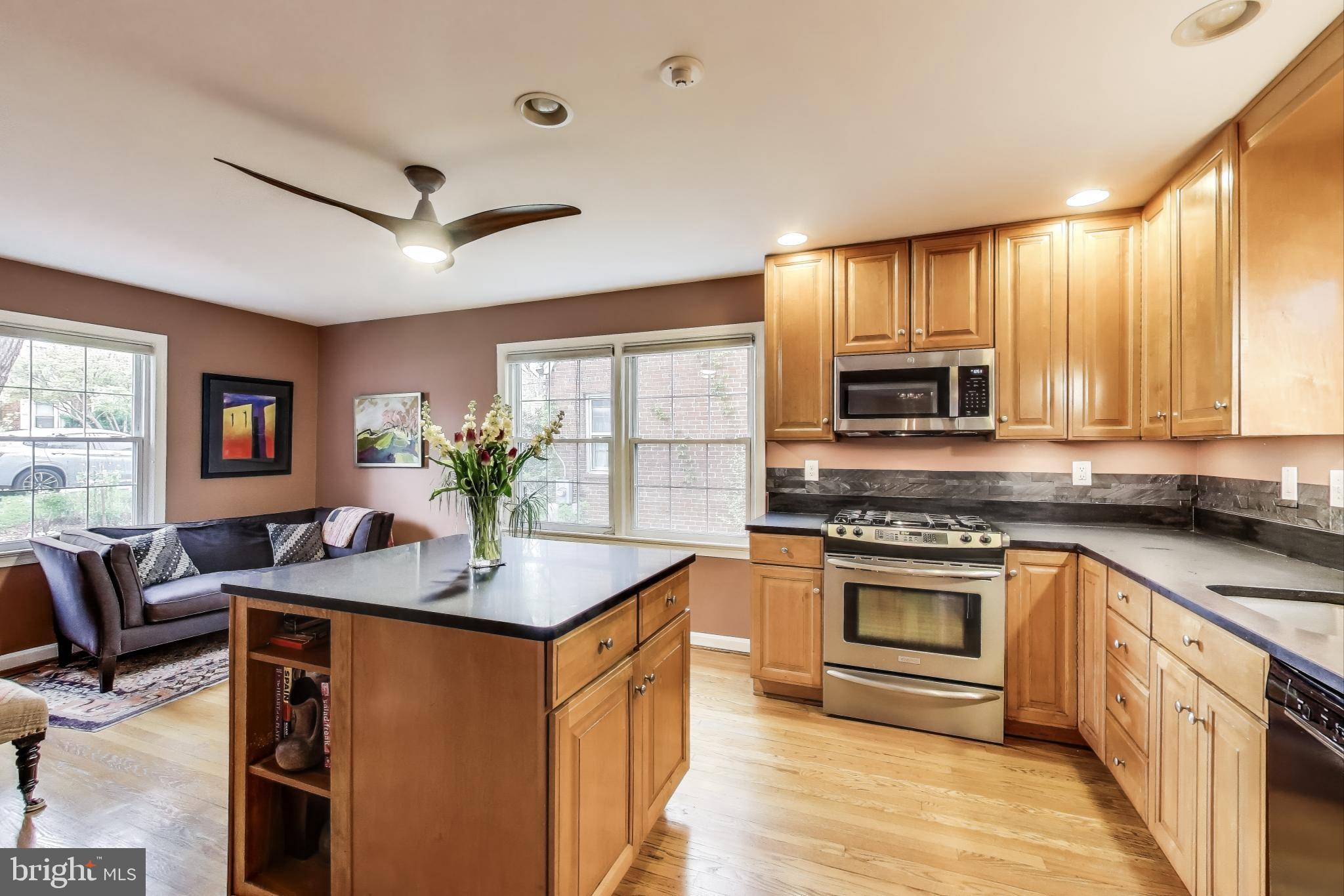 NORTHWOOD VILLAGE - Residential