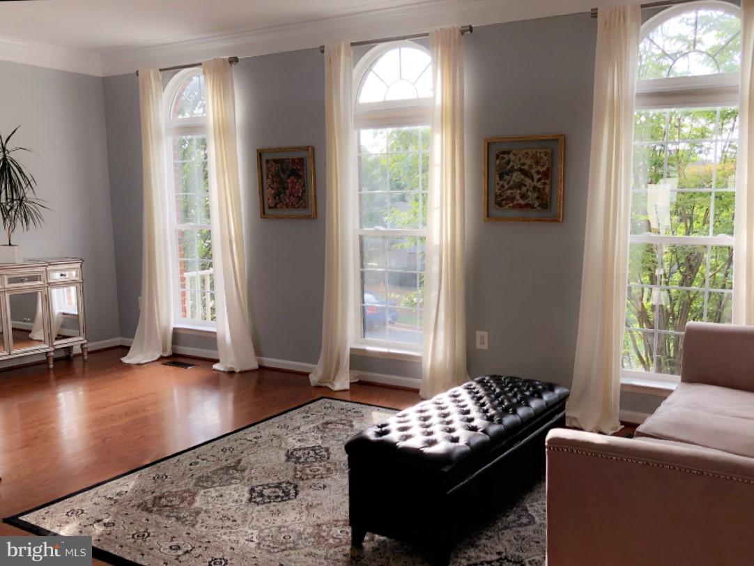 ASHBROOK - Residential Lease