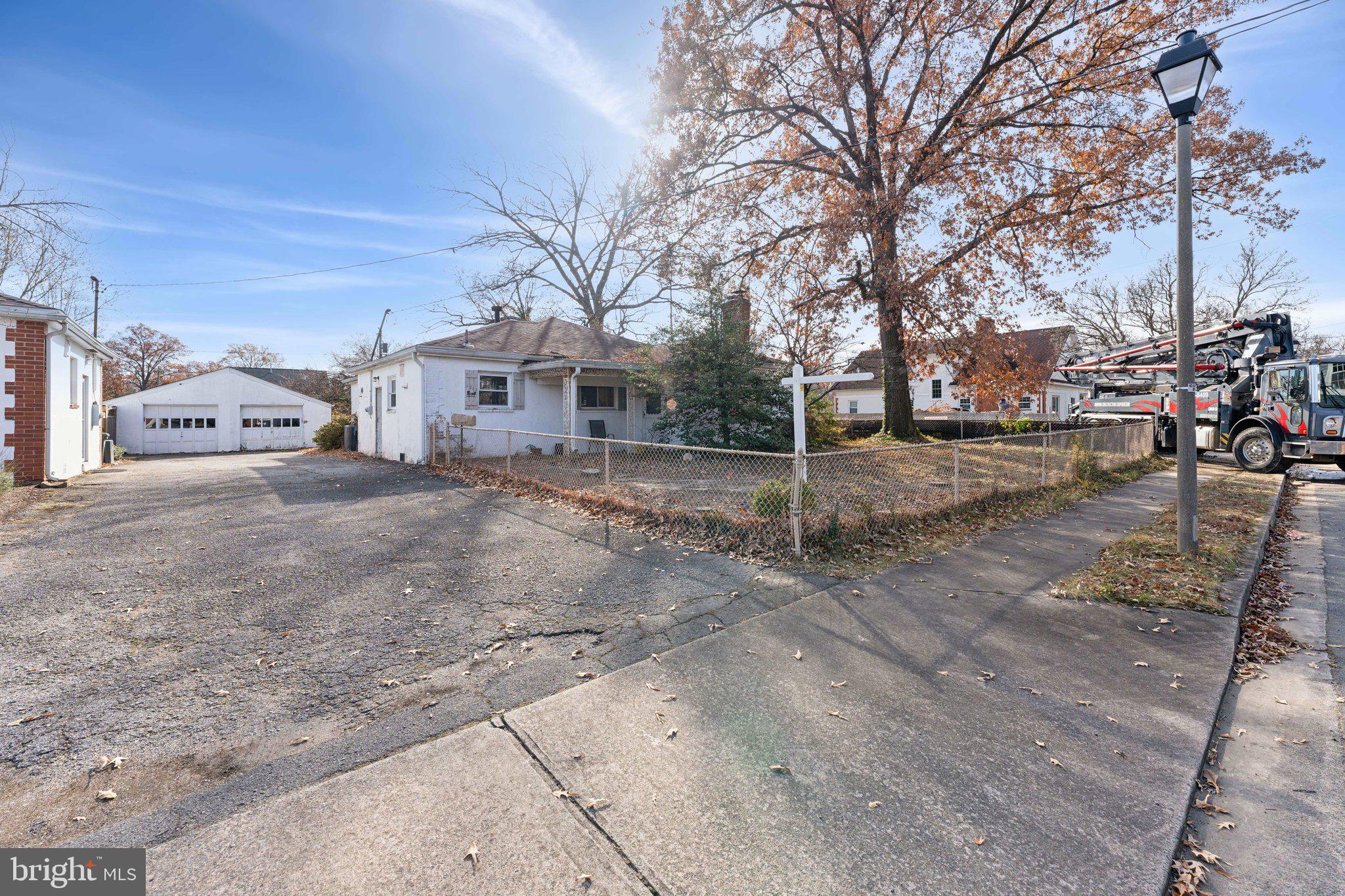 BRANDON VILLAGE - Land