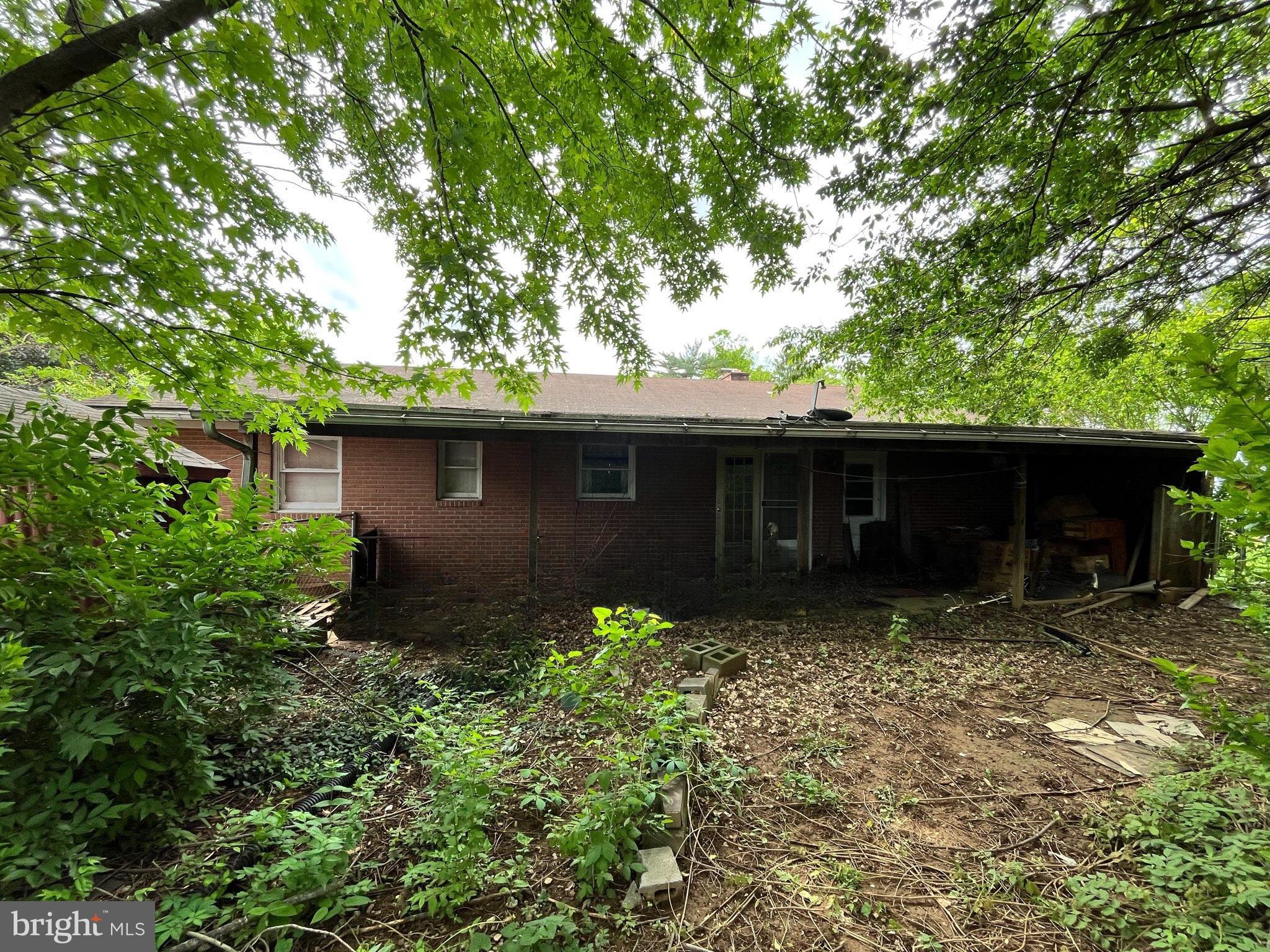 WOODMOOR - Residential