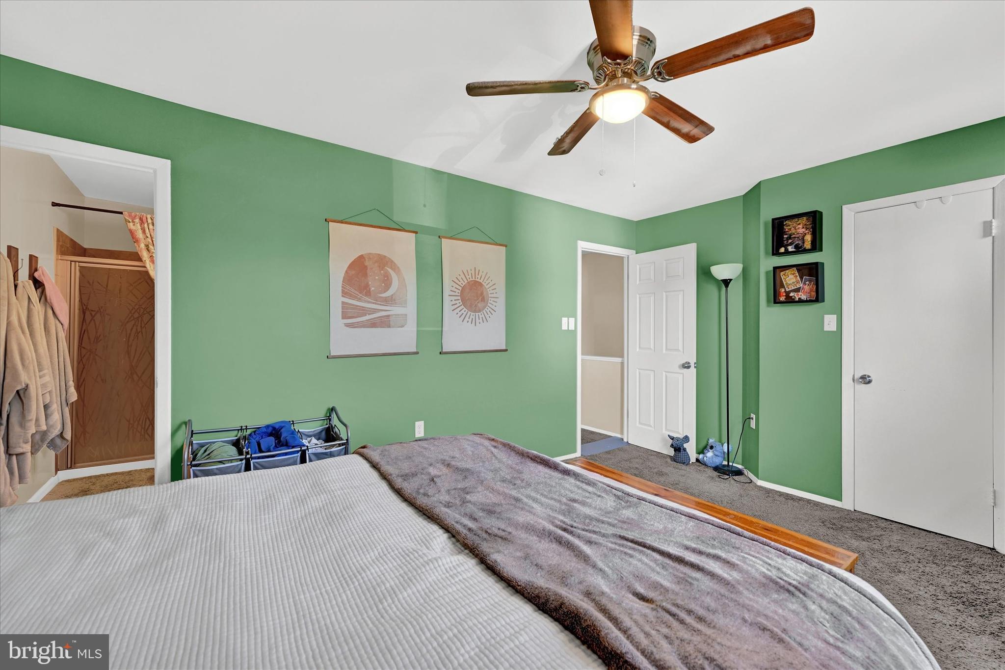 VILLAGE OAKS - Residential Lease