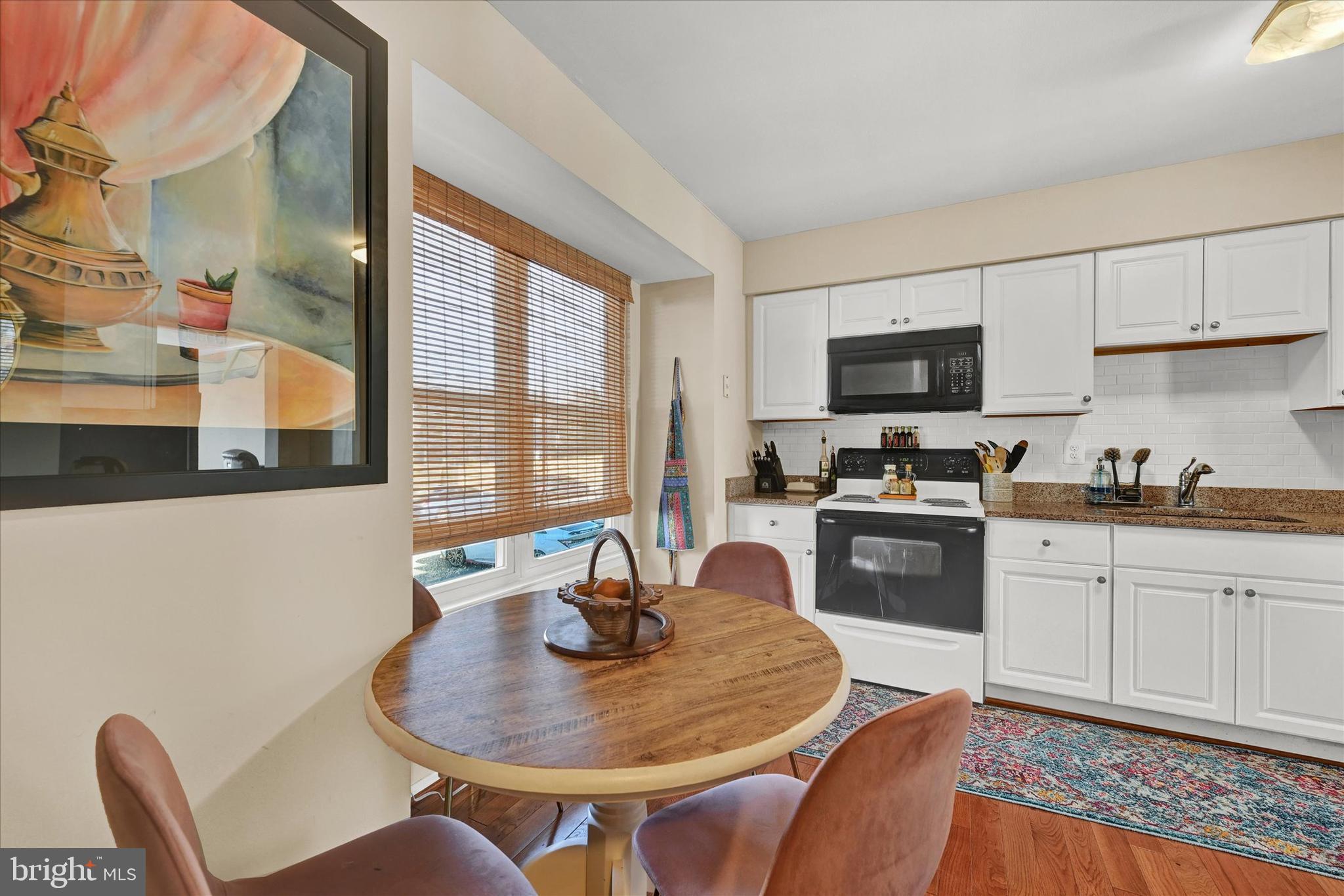 VILLAGE OAKS - Residential Lease