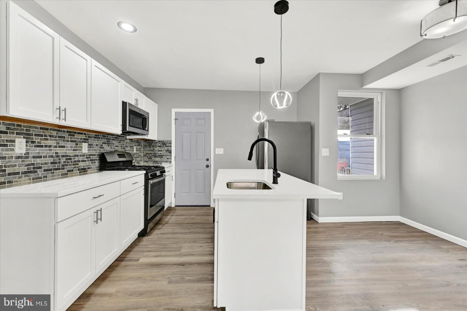 COLDSTREAM HOMESTEAD MONTEBELLO HISTORIC DISTRICT - Residential