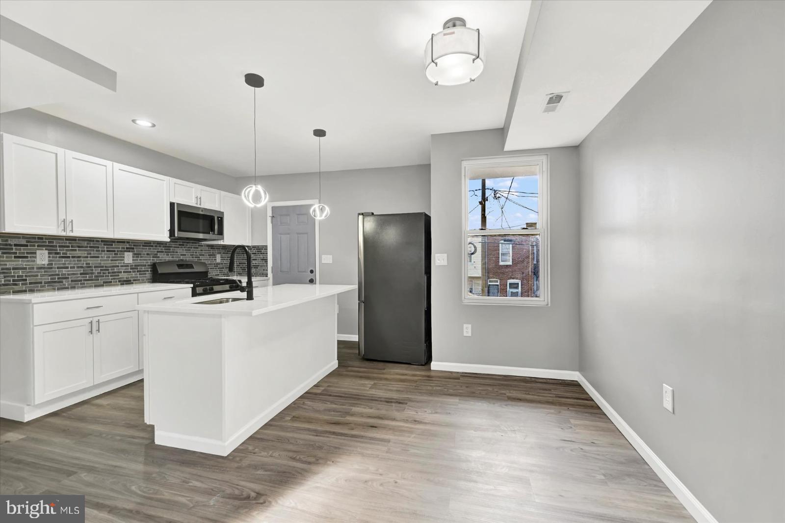 COLDSTREAM HOMESTEAD MONTEBELLO HISTORIC DISTRICT - Residential