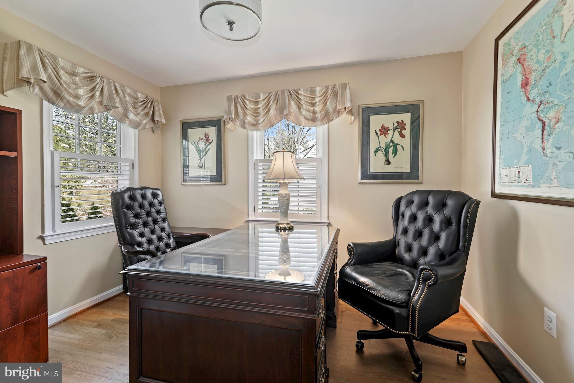 RIVER FALLS - Residential