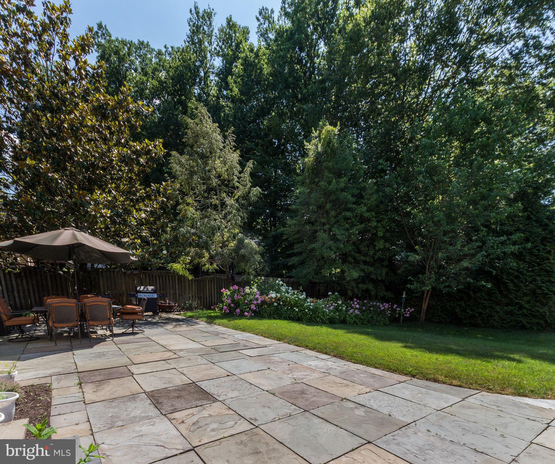 RIVER FALLS - Residential