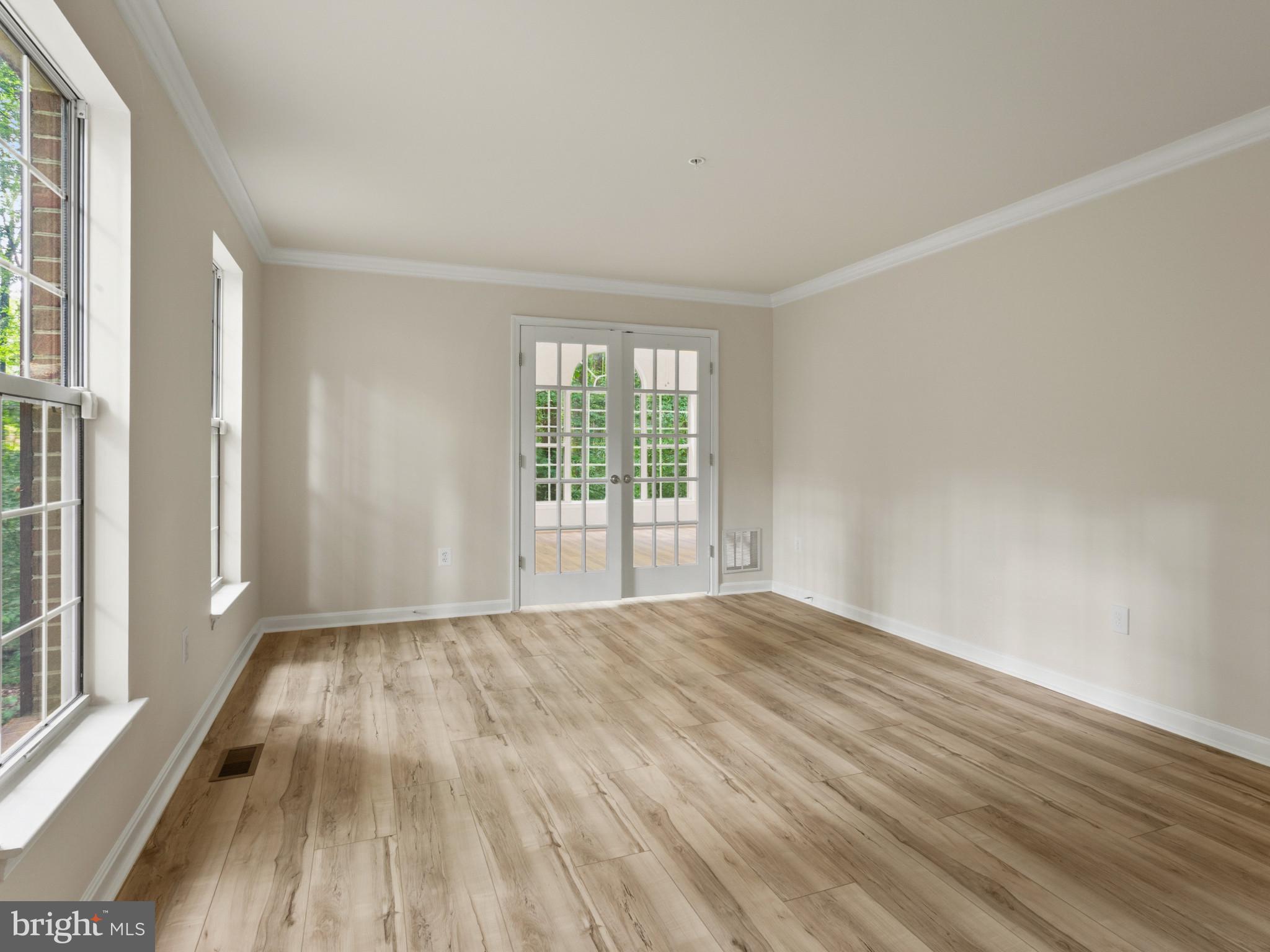 WESTPHALIA WOODS - Residential