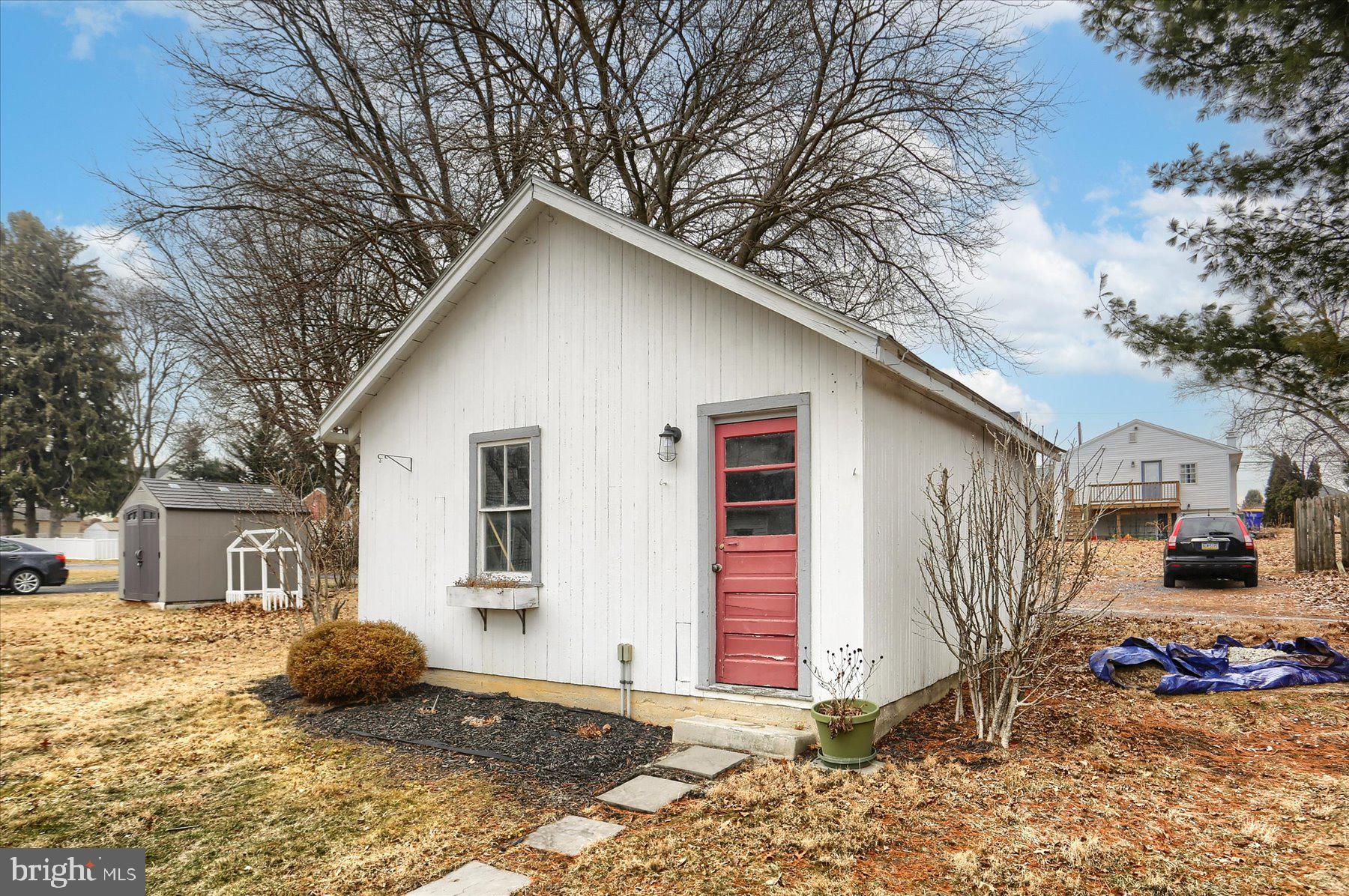 CAMP HILL BOROUGH - Residential