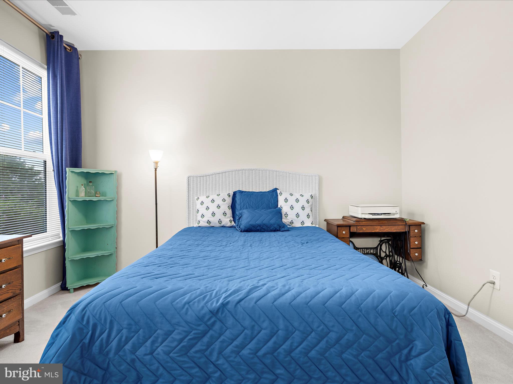 DEEP HARBOUR - Residential