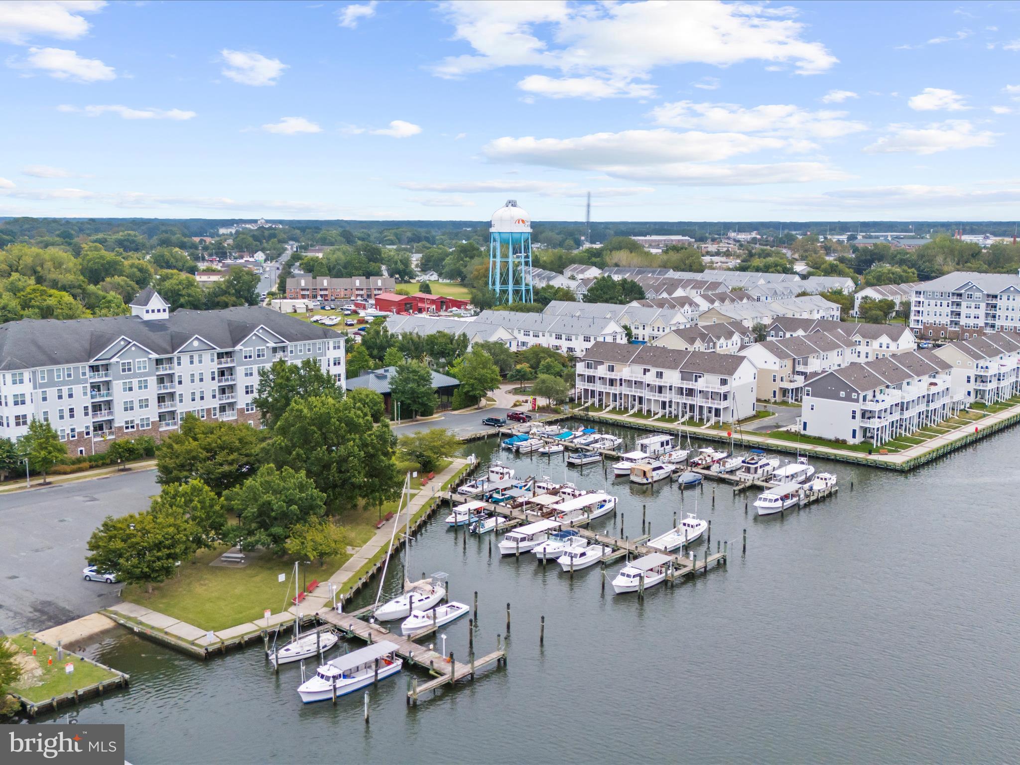 DEEP HARBOUR - Residential