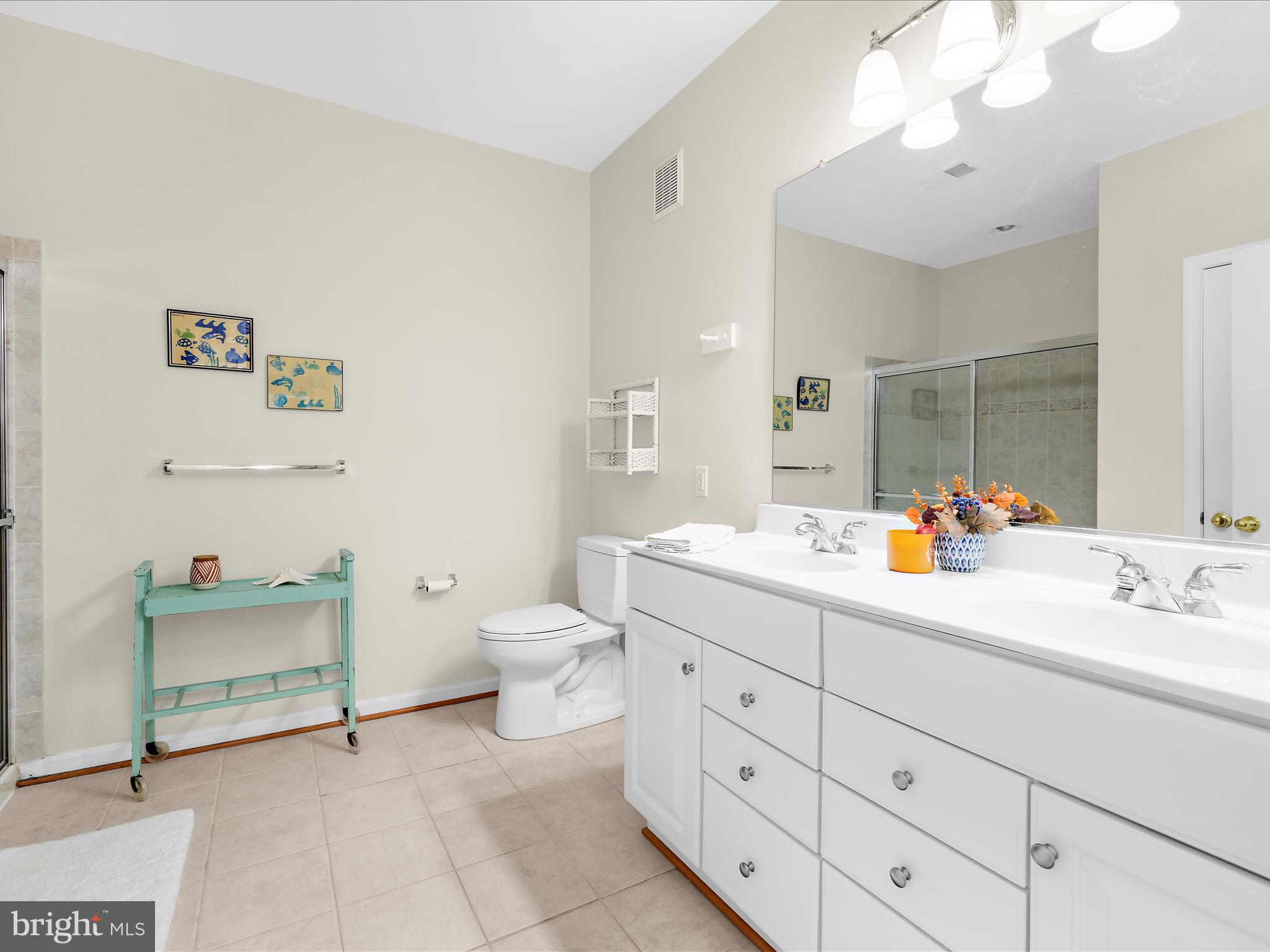 DEEP HARBOUR - Residential