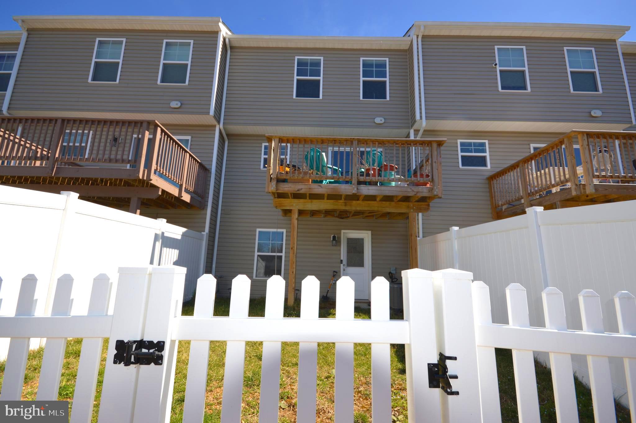 HERITAGE HILLS - Residential