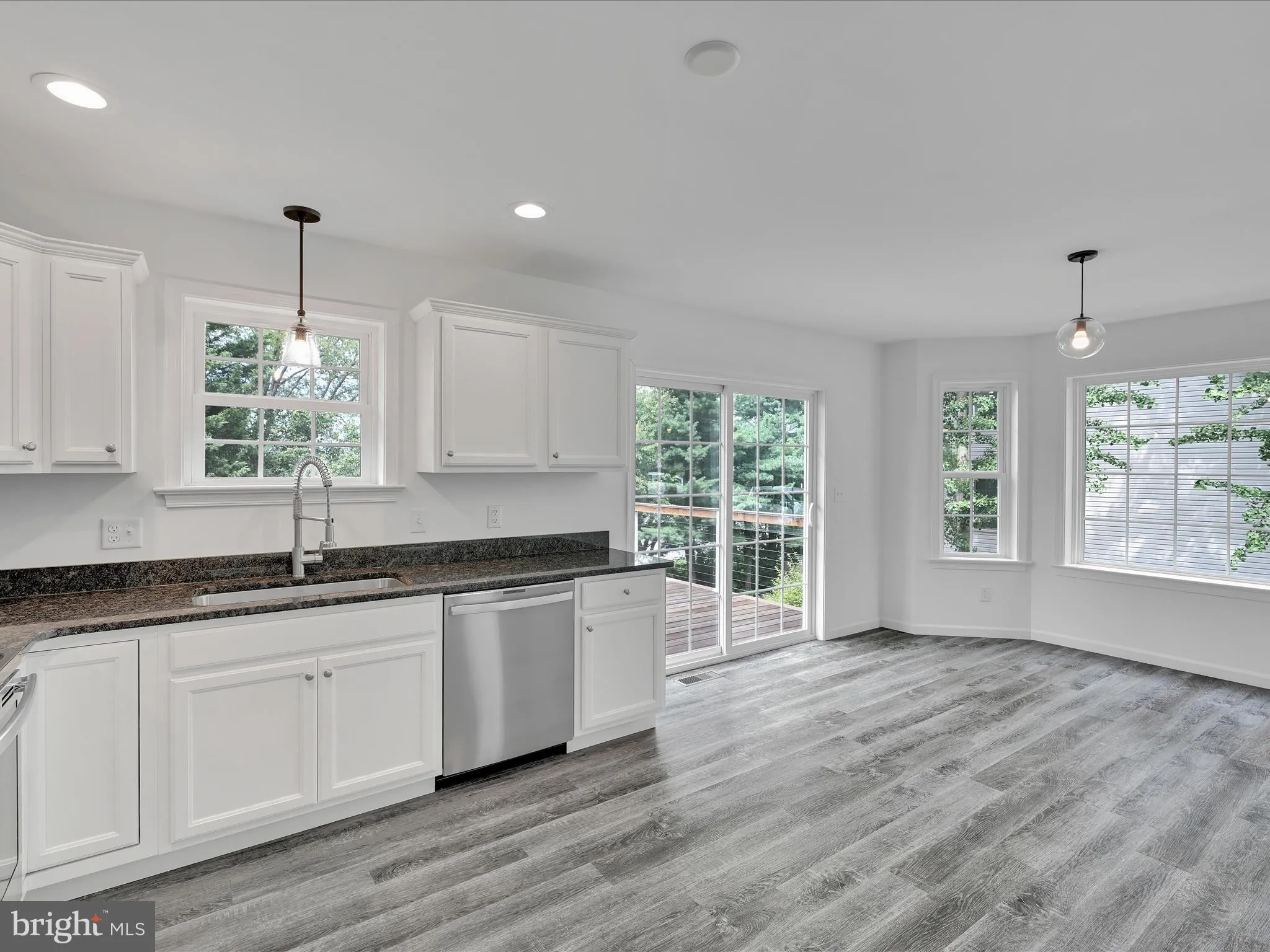 Ephrata, Pennsylvania 17522, United States, 4 Bedrooms Bedrooms, ,3 BathroomsBathrooms,Residential,Active,190525