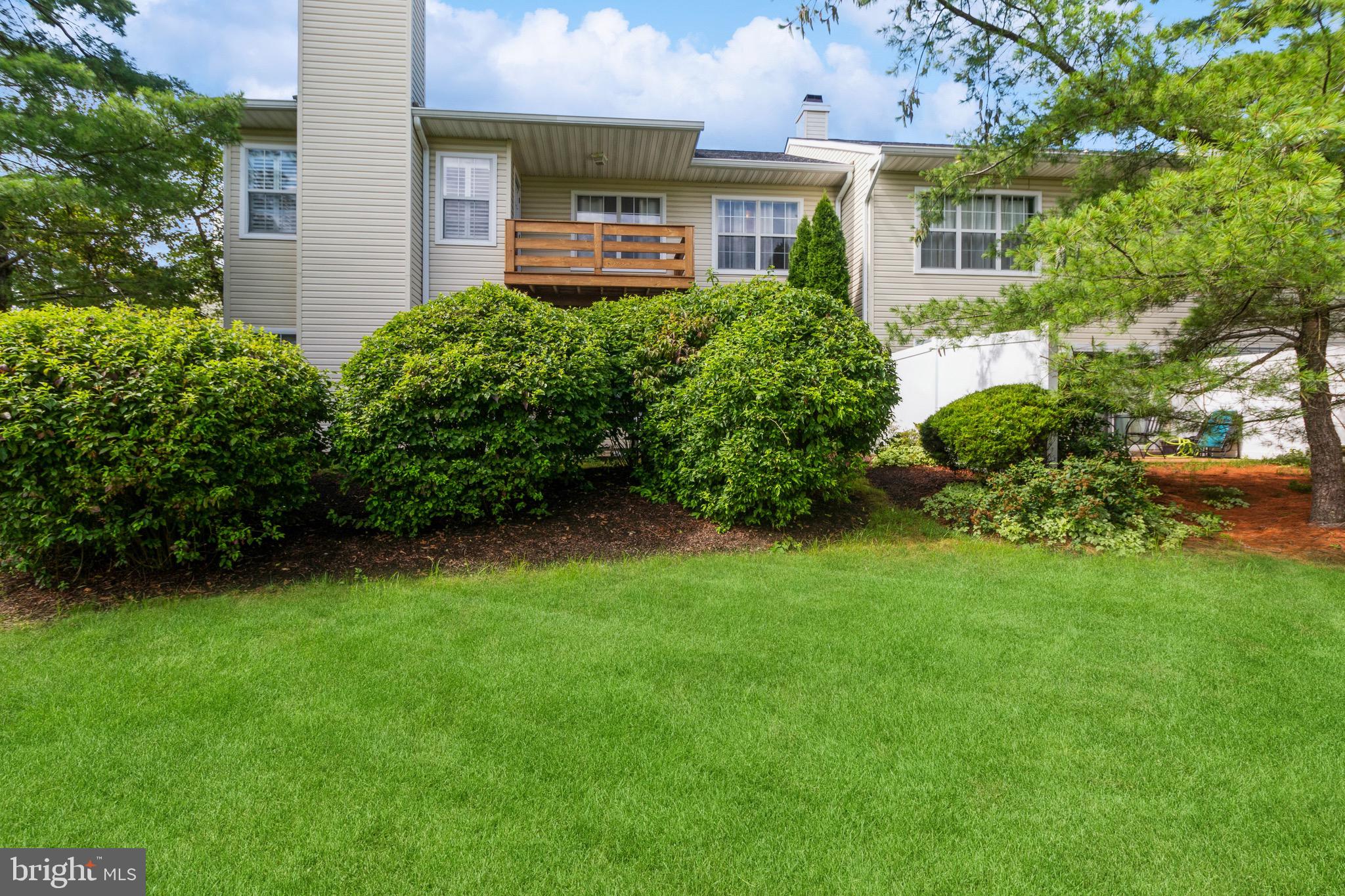 BROOKSTONE - Residential