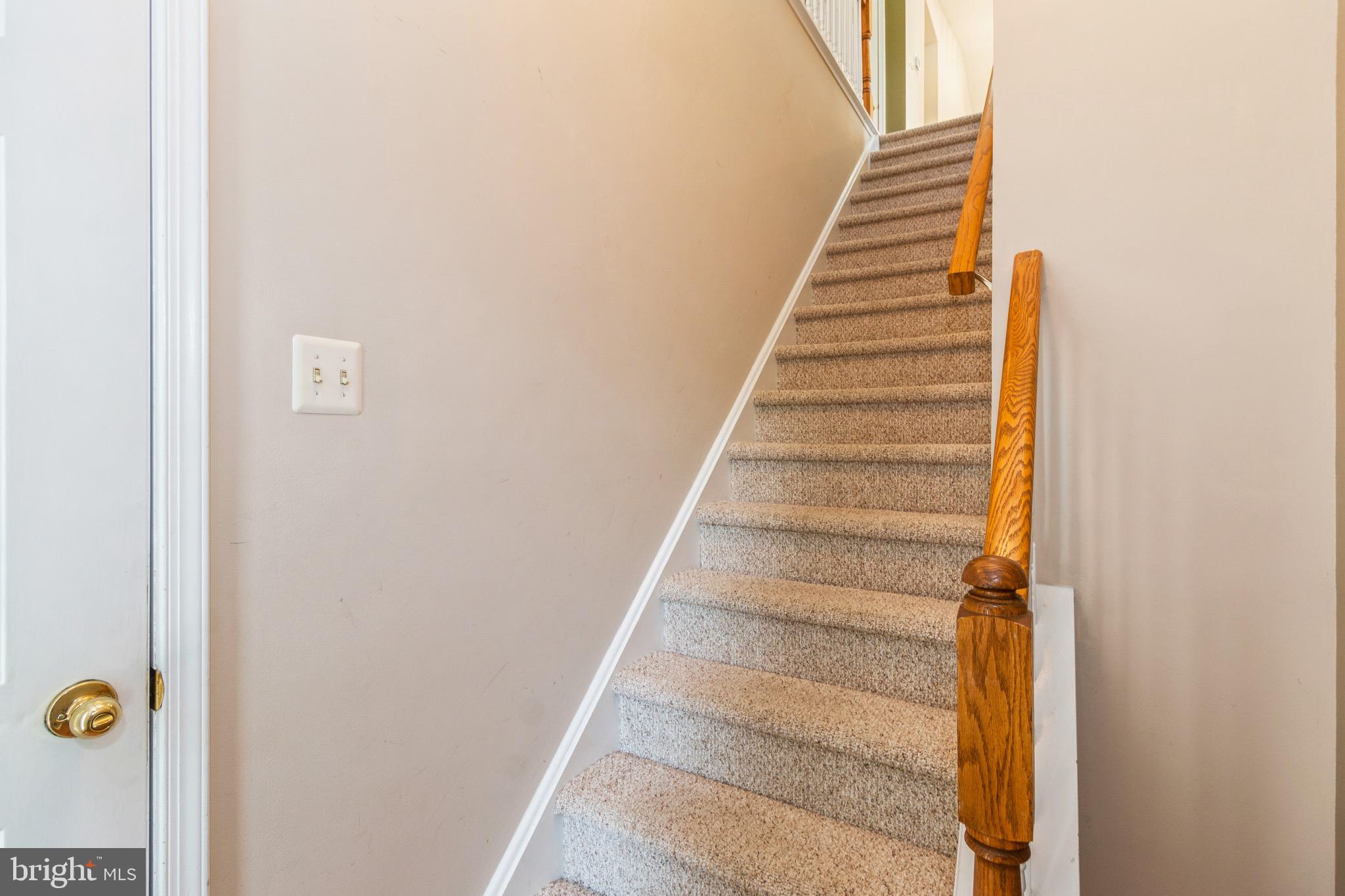 BROOKSTONE - Residential