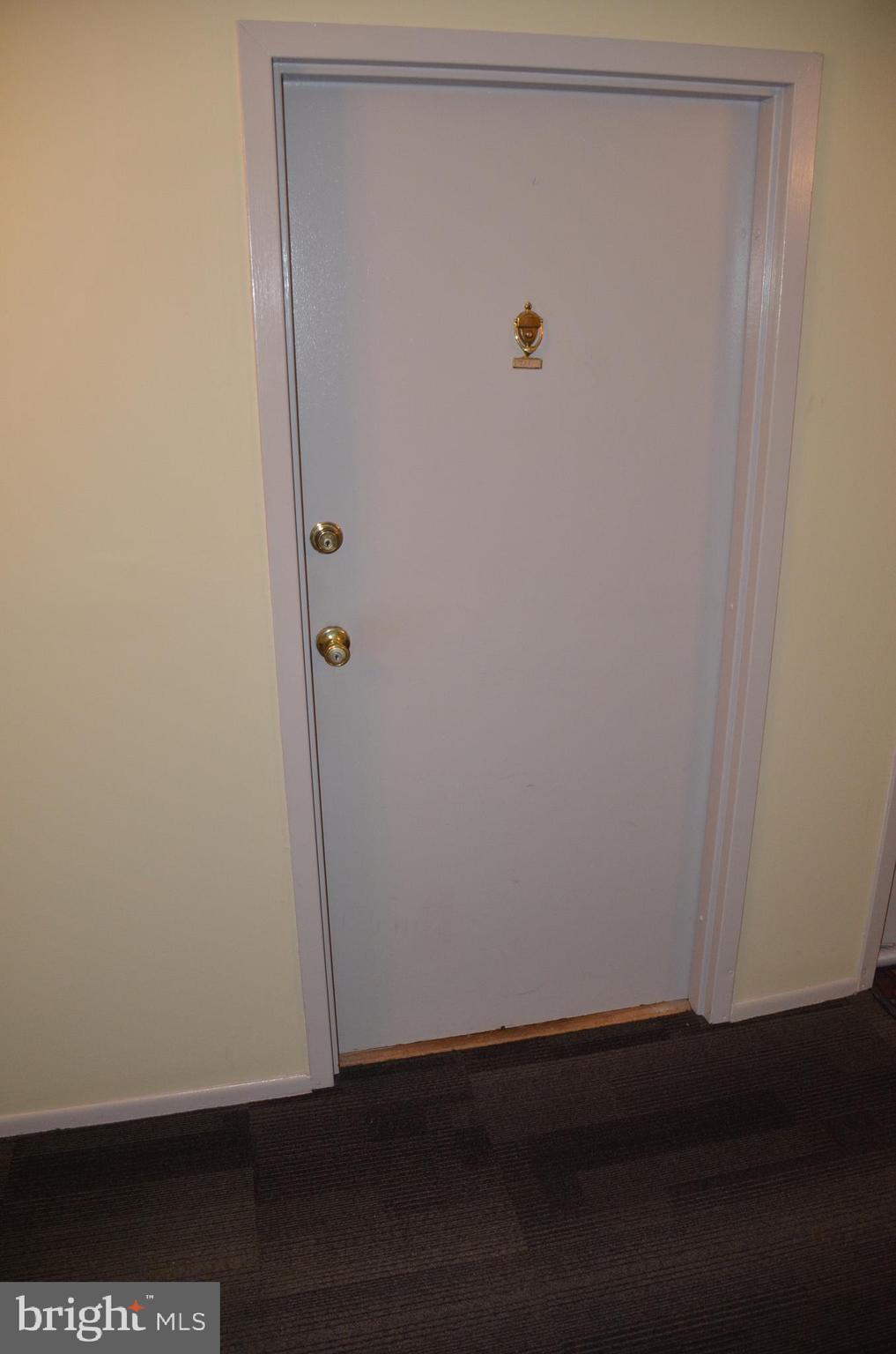 731 GOVERNOR HOUSE CIRCLE 74