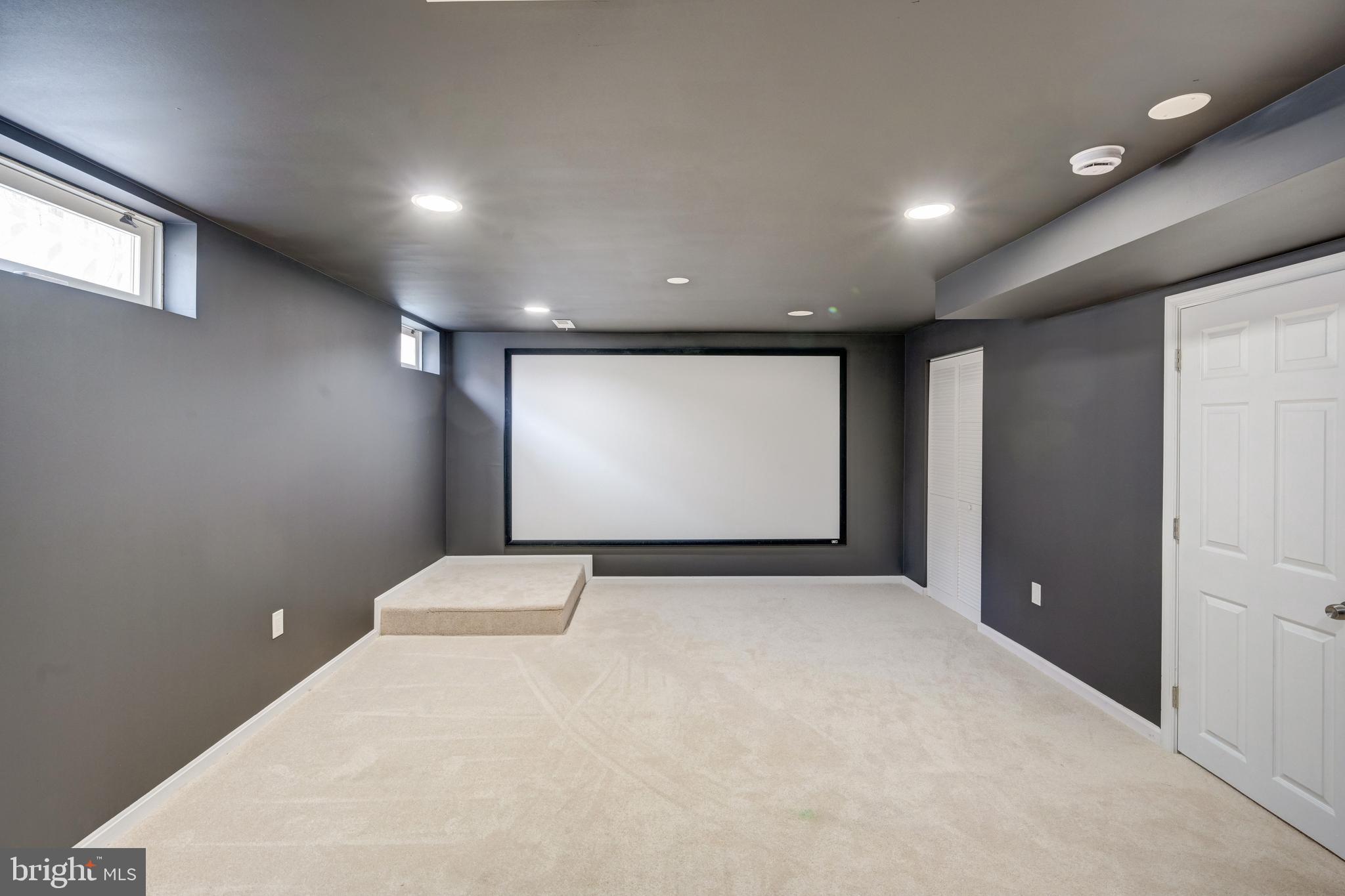 WILLOWOOD - Residential