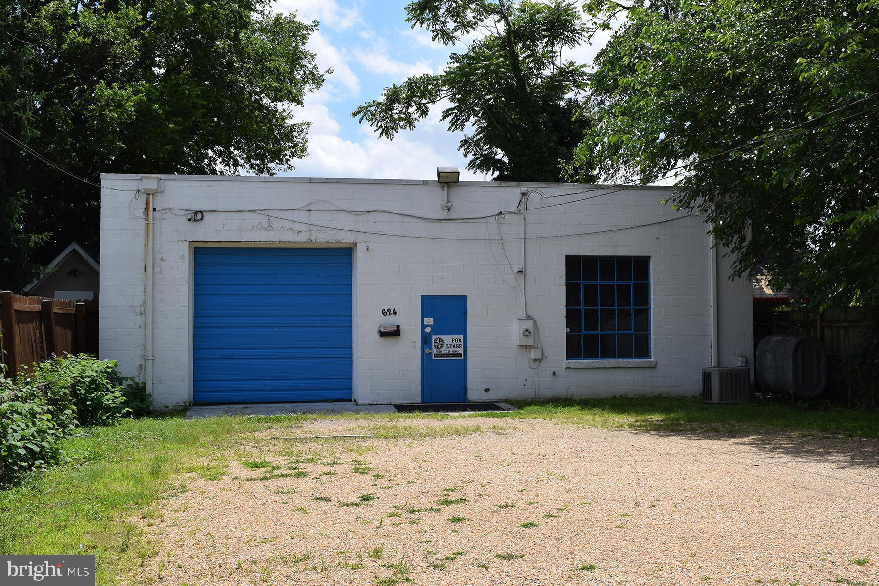 FREDERICKSBURG CITY - Commercial Lease