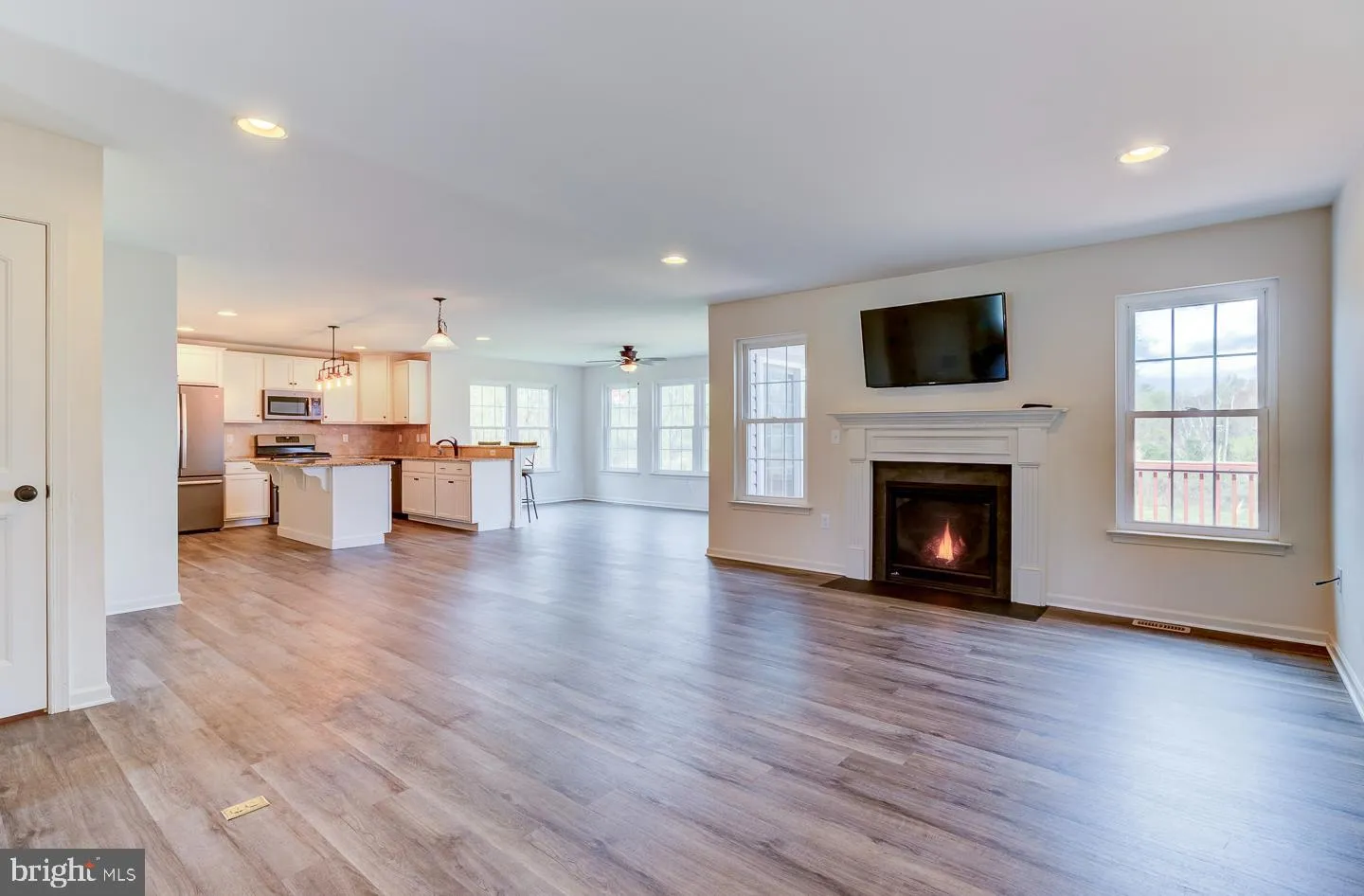 Oxford, Pennsylvania 19363, United States, 3 Bedrooms Bedrooms, ,2 BathroomsBathrooms,Residential,Pending,106357