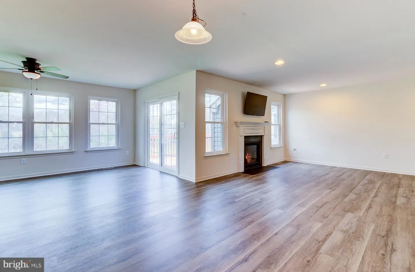 Oxford, Pennsylvania 19363, United States, 3 Bedrooms Bedrooms, ,2 BathroomsBathrooms,Residential,Pending,106357