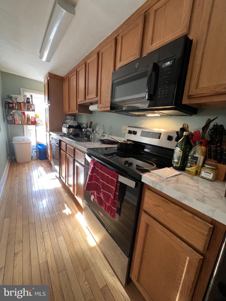 MANAYUNK - Residential Lease