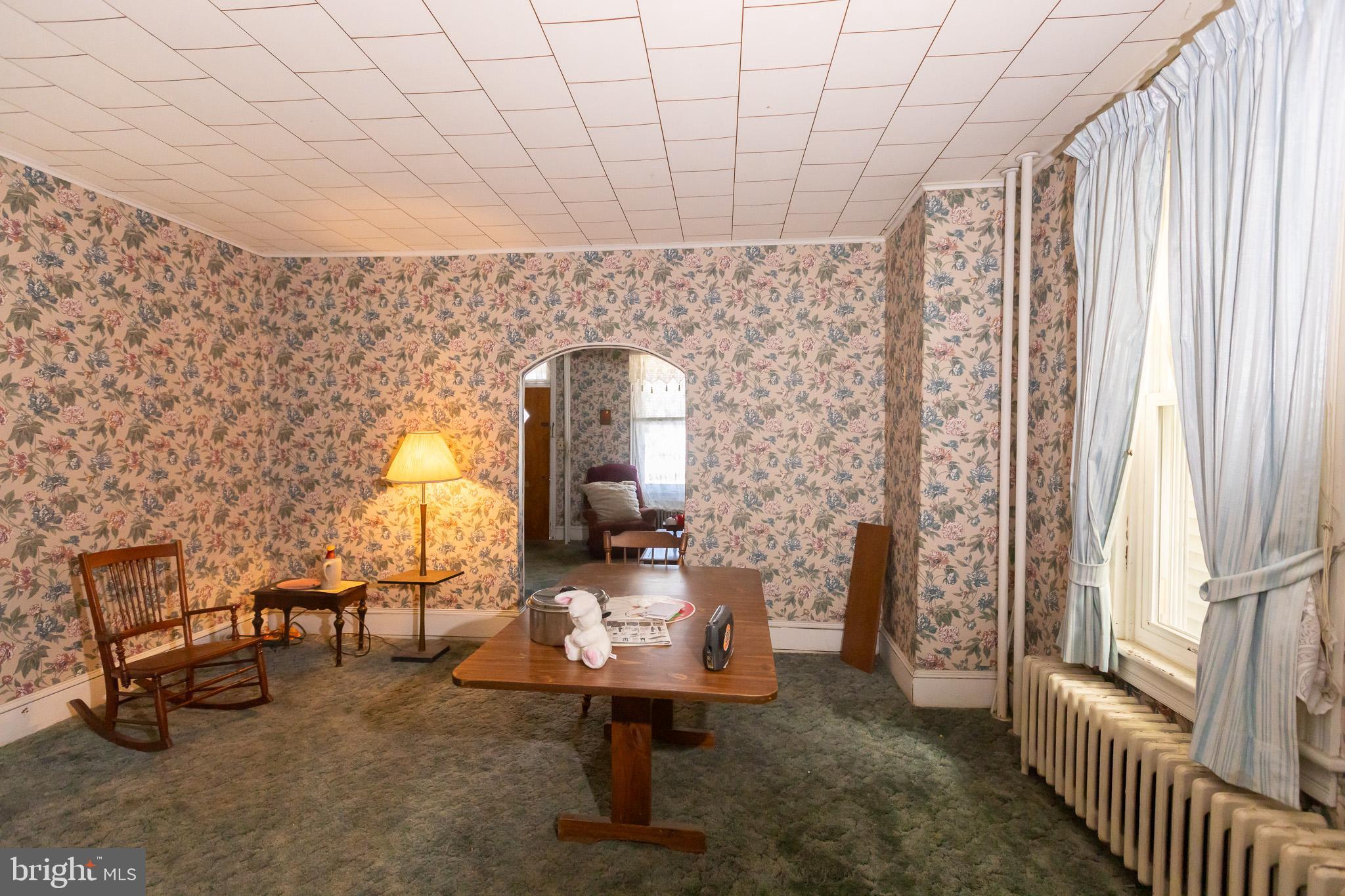 YORKVILLE - Residential