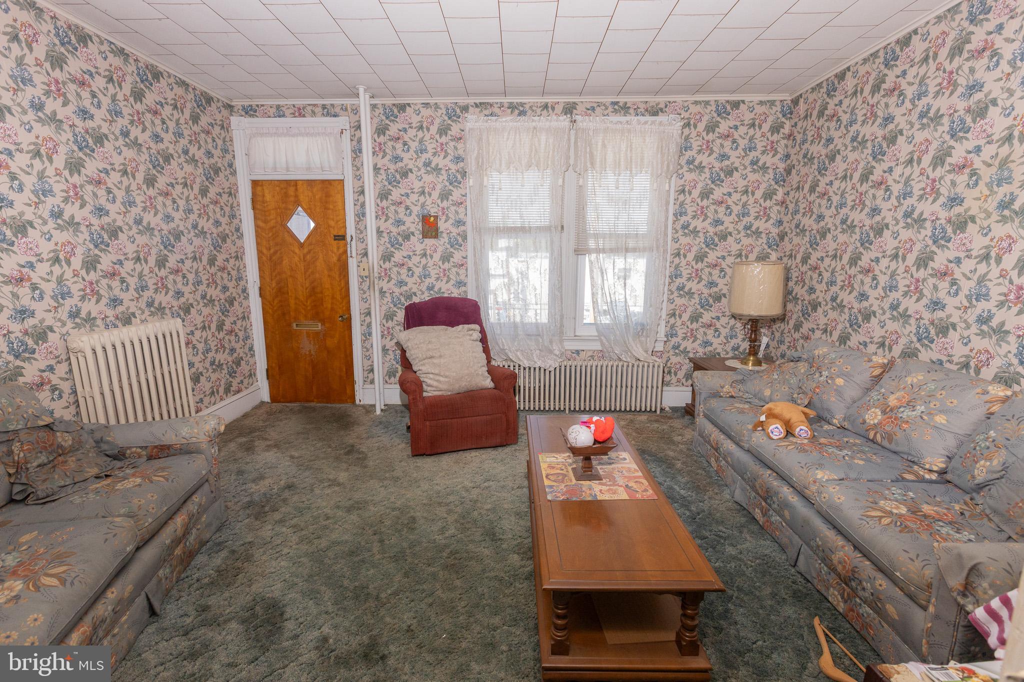 YORKVILLE - Residential