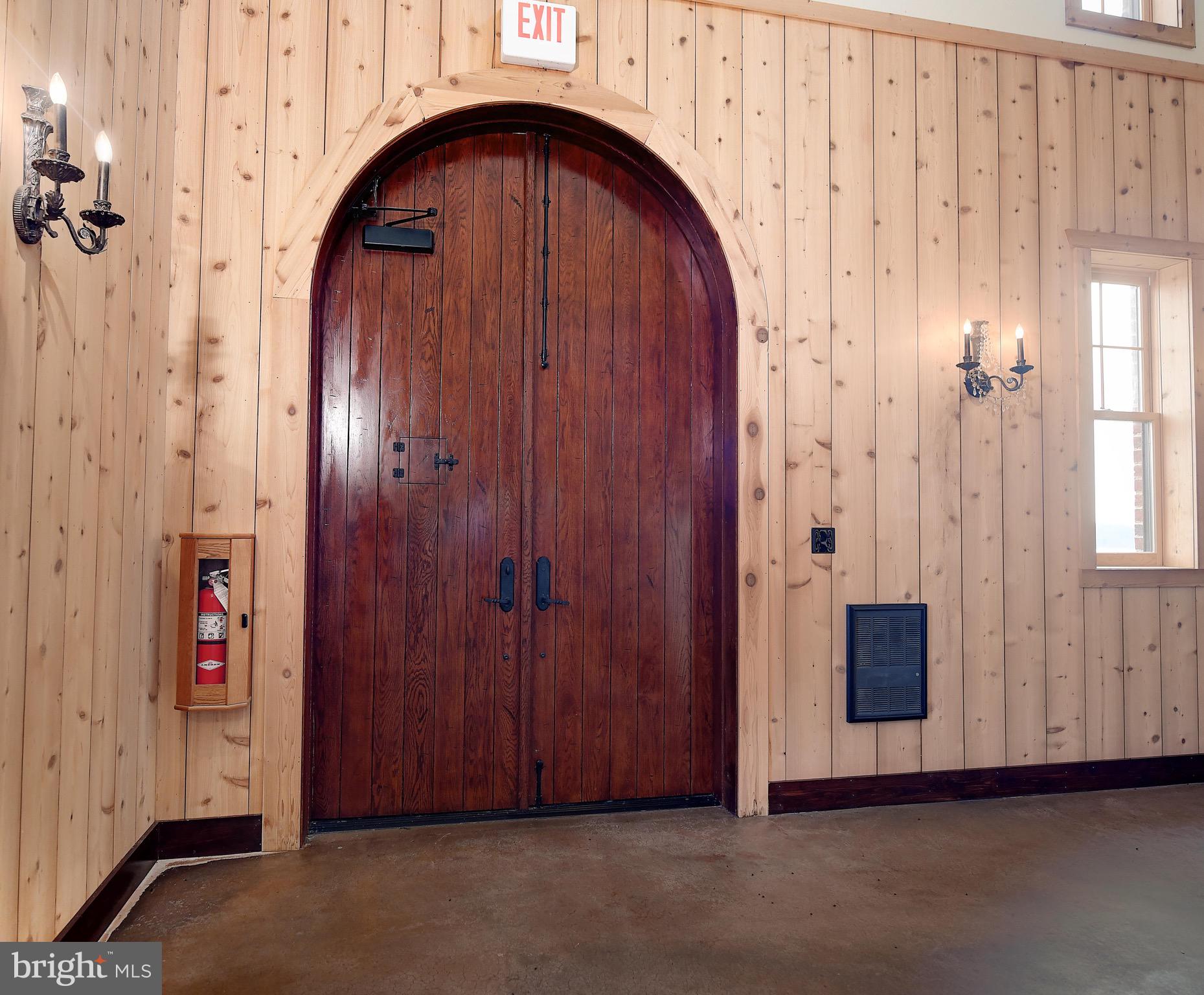 BOHEMIA MANOR - Residential