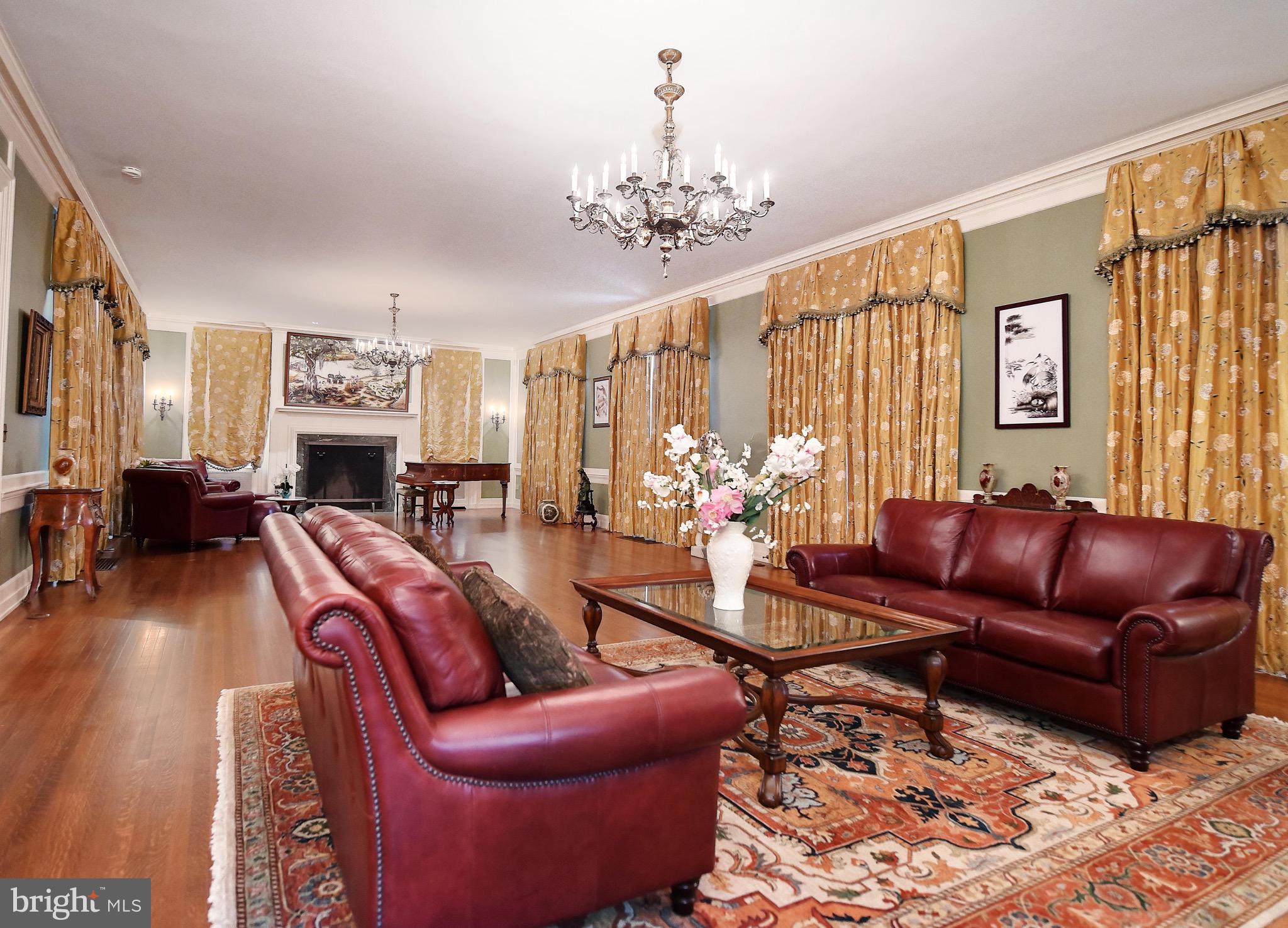 BOHEMIA MANOR - Residential