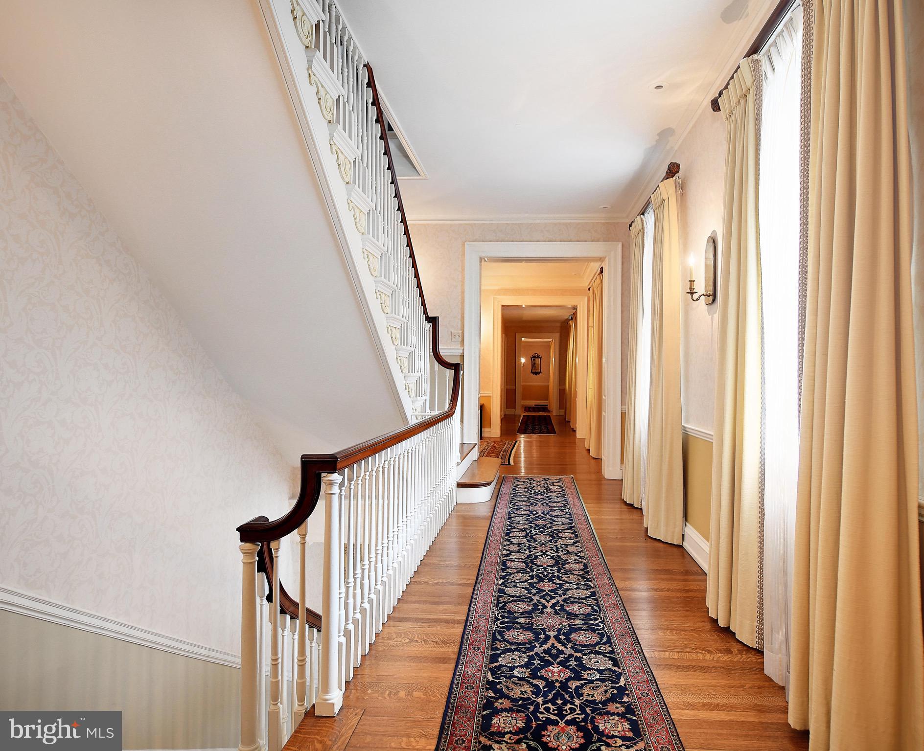 BOHEMIA MANOR - Residential