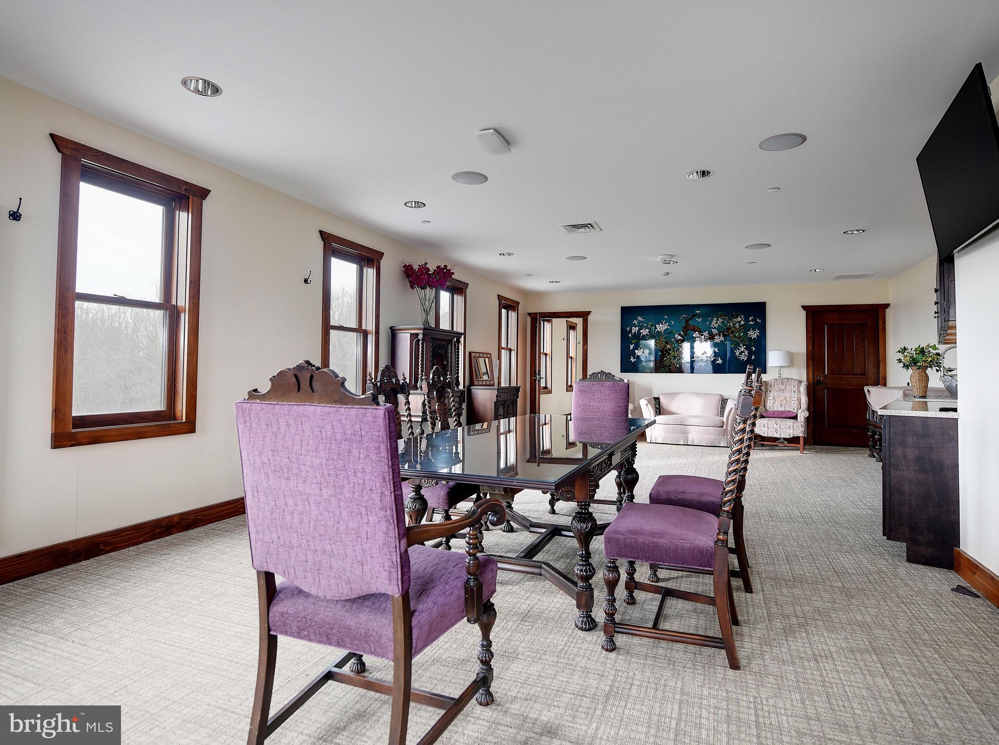 BOHEMIA MANOR - Residential