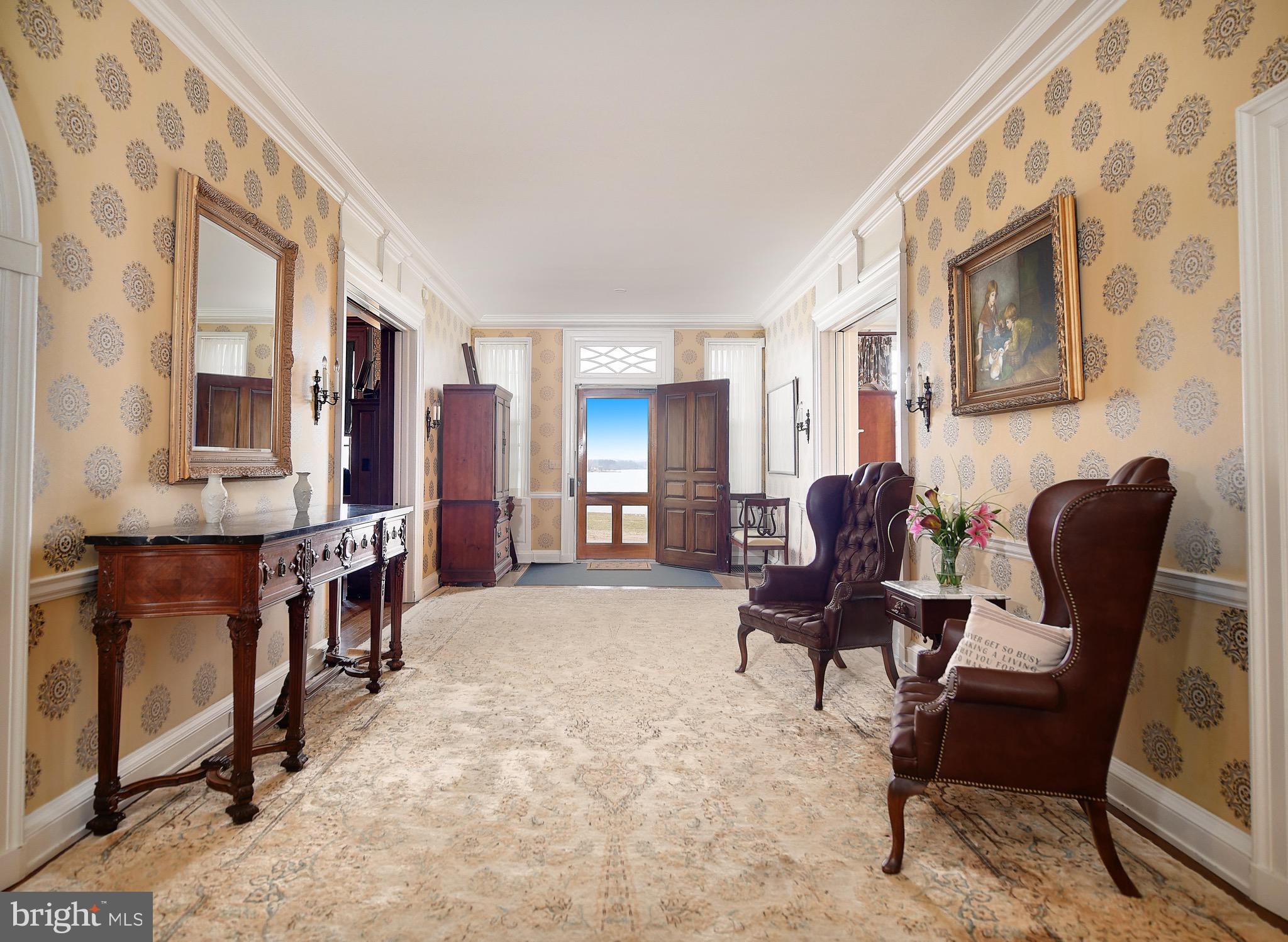 BOHEMIA MANOR - Residential