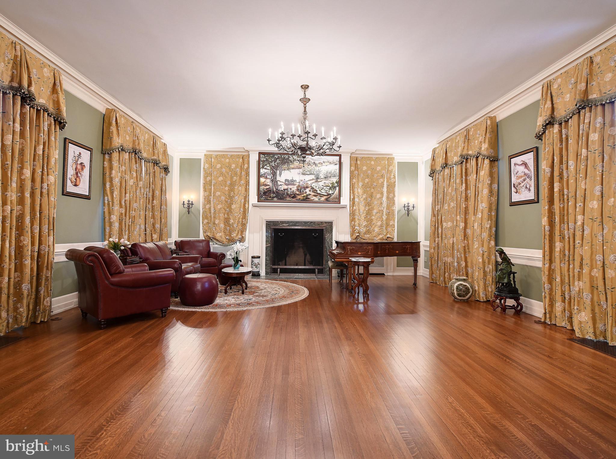 BOHEMIA MANOR - Residential