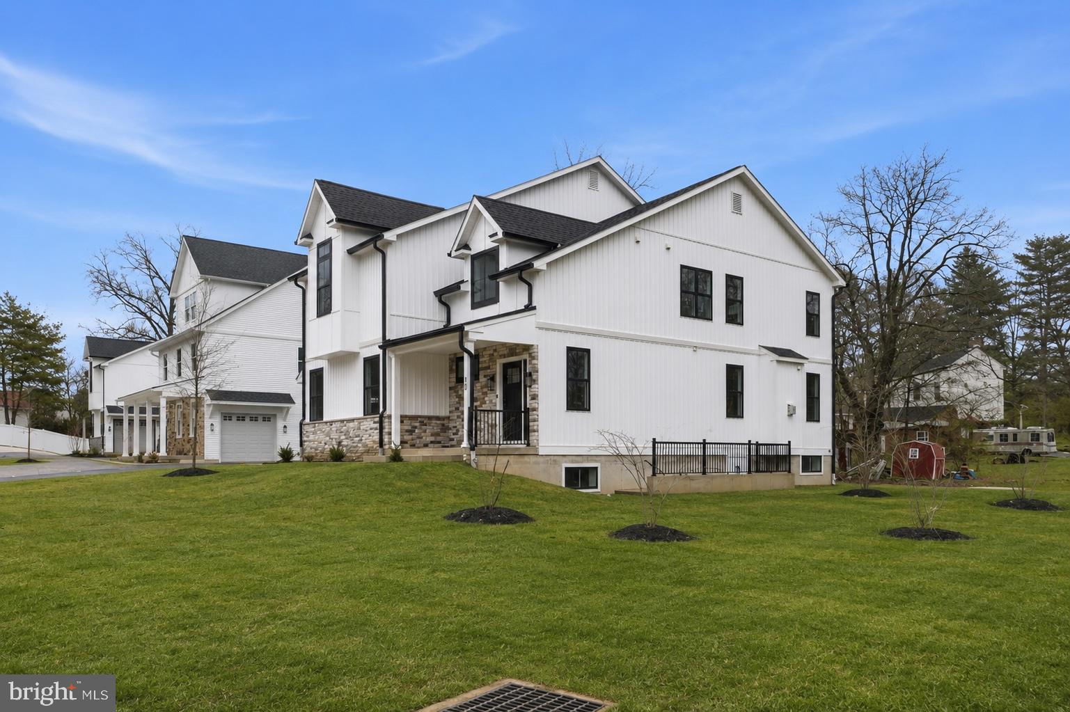 CHURCHVILLE MANOR - Residential