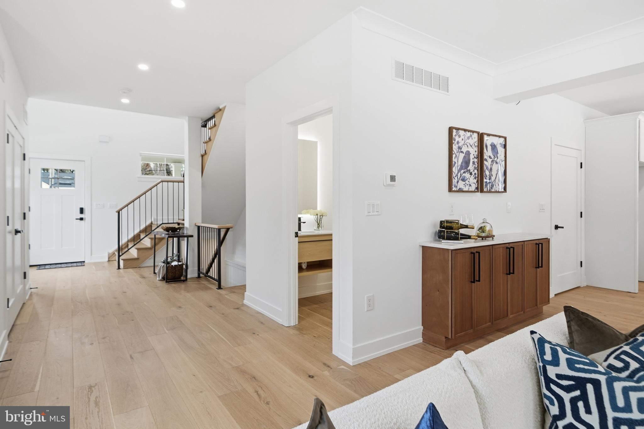 CHURCHVILLE MANOR - Residential