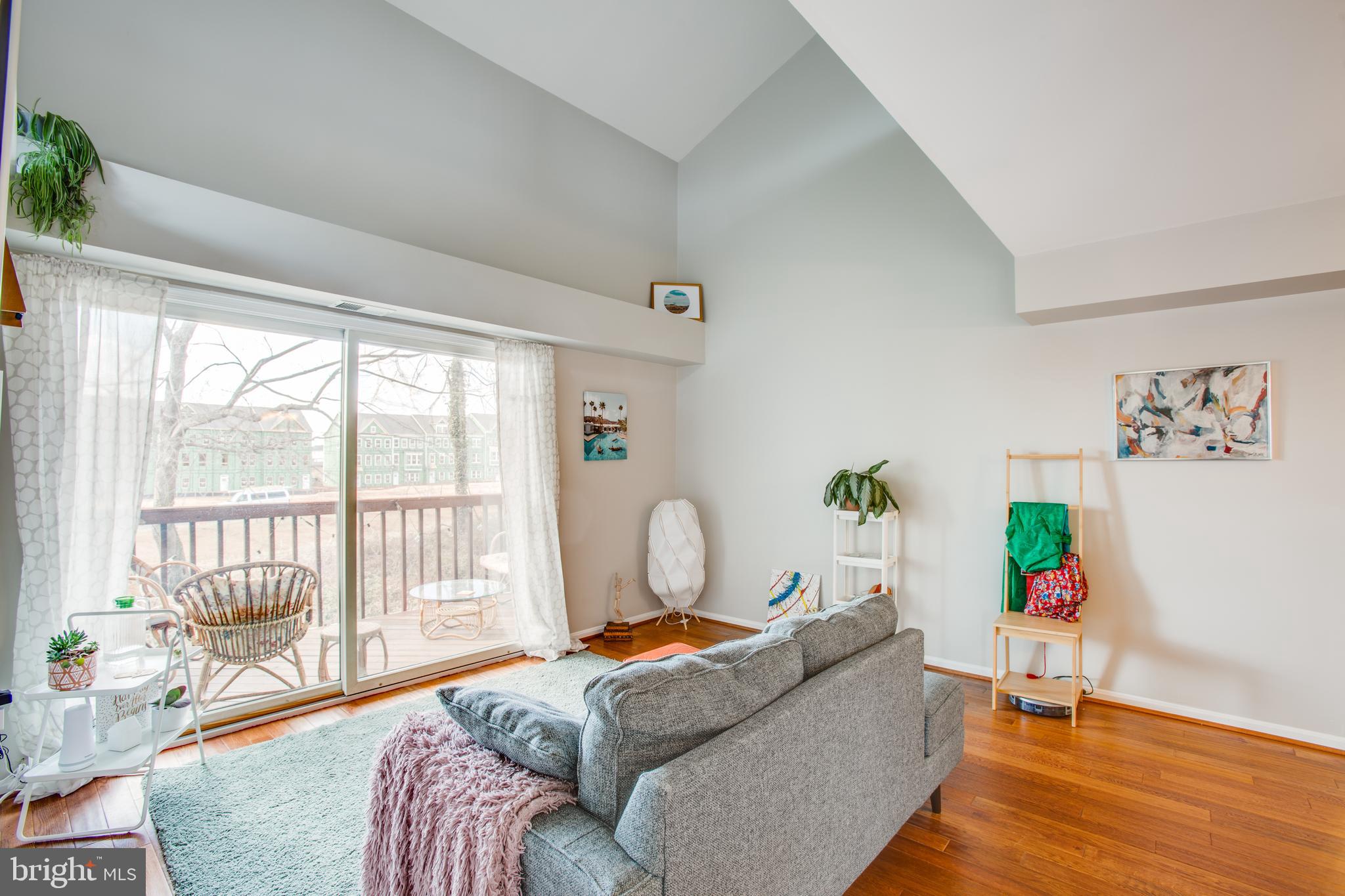 ROLLING OAKS - Residential