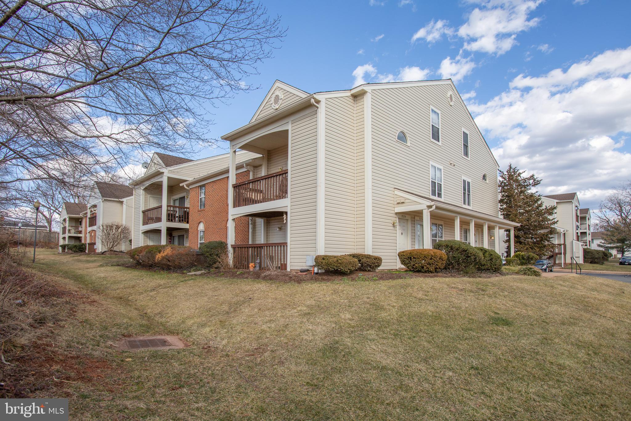 ROLLING OAKS - Residential