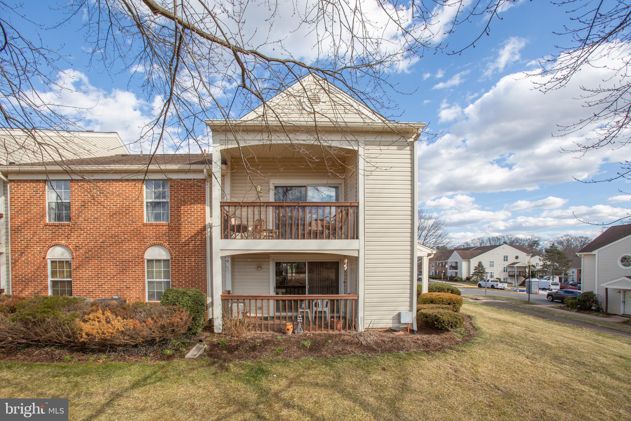 ROLLING OAKS - Residential