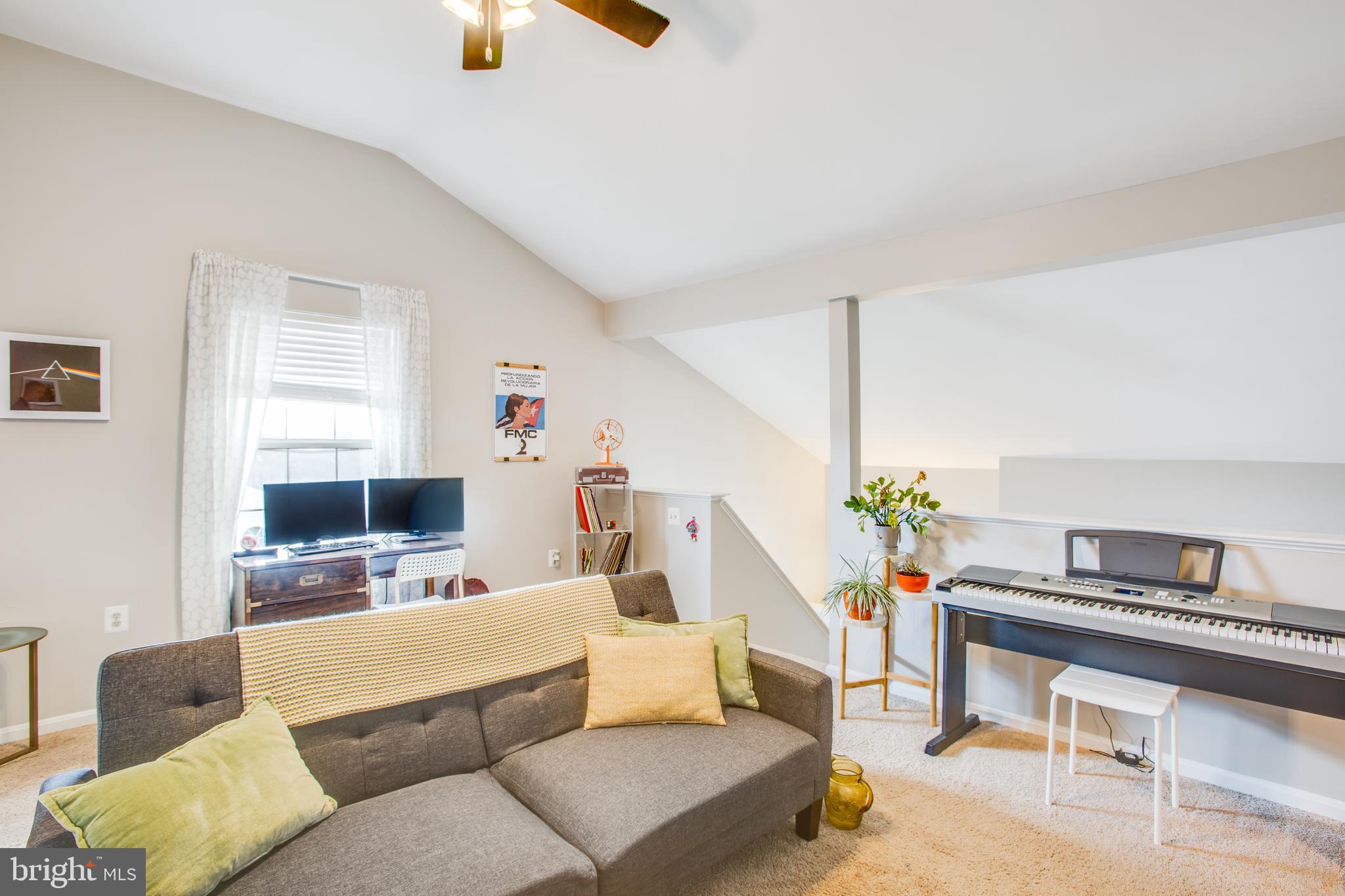 ROLLING OAKS - Residential