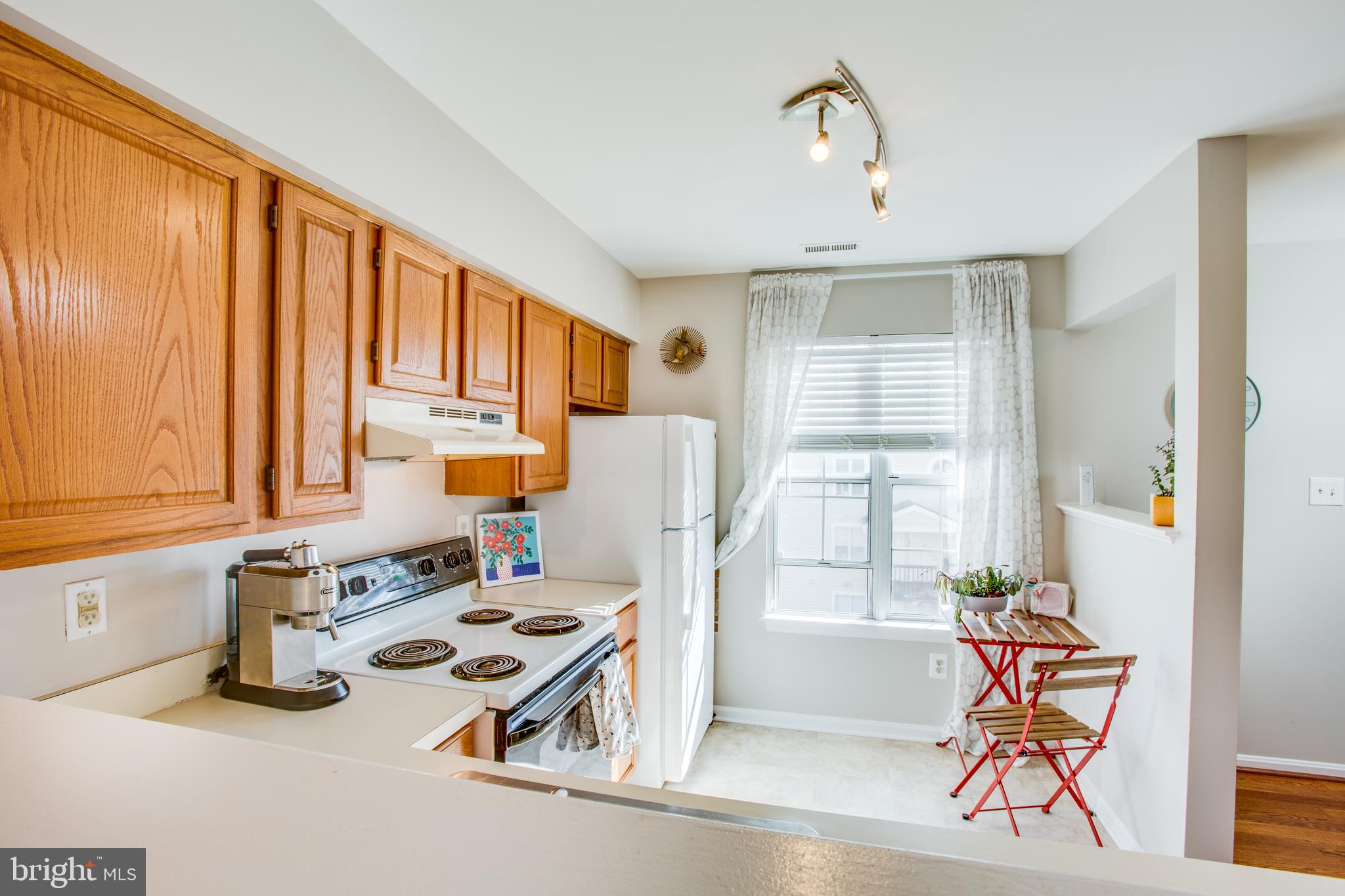 ROLLING OAKS - Residential