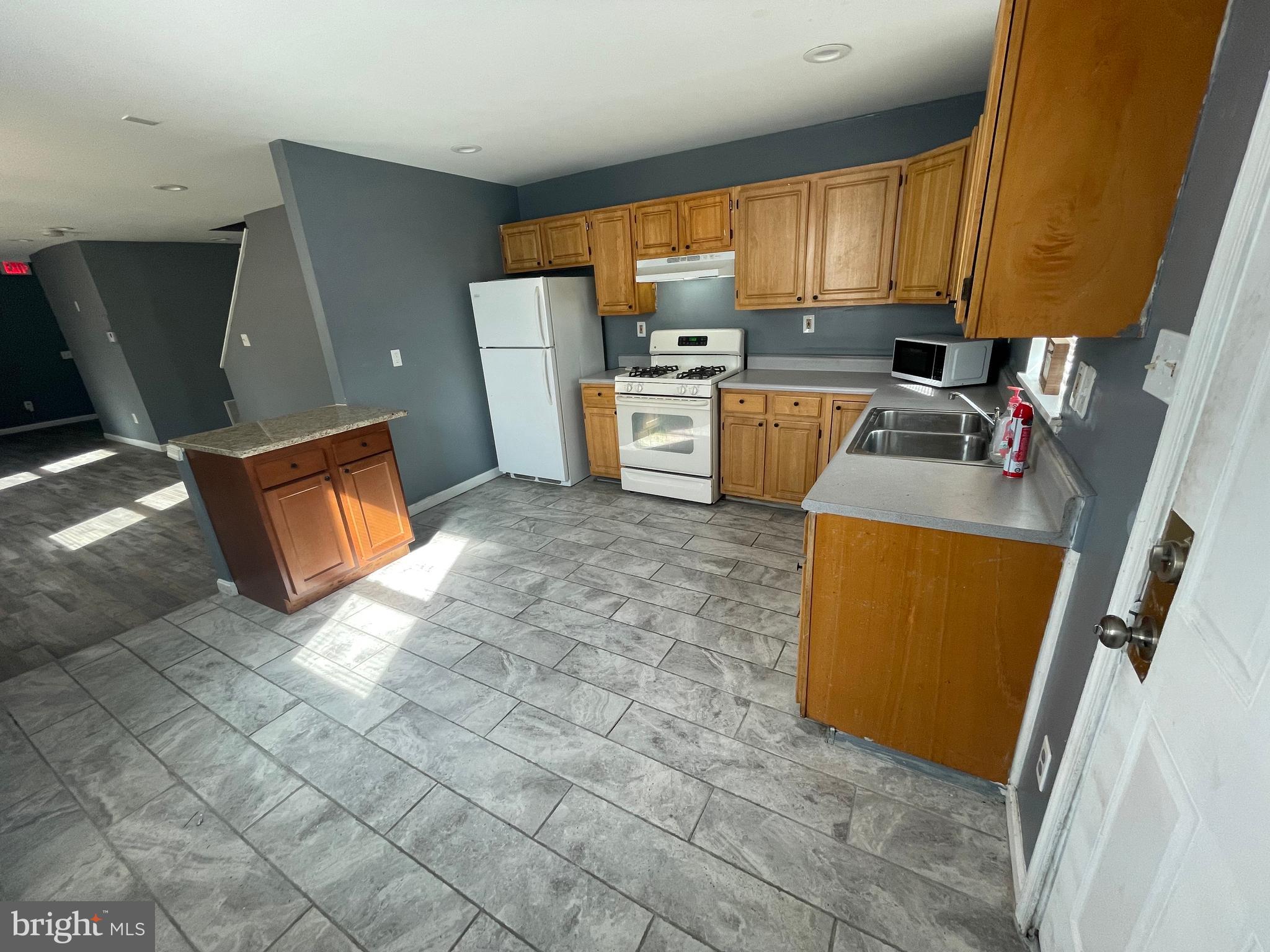 PENROSE - Residential Lease