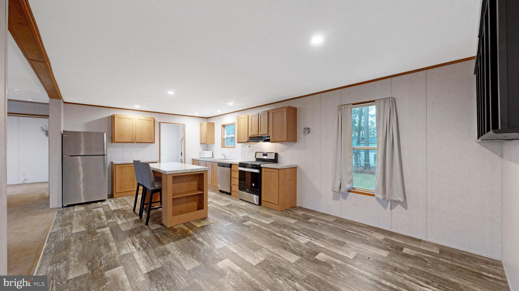 CAPTAINS GRANT - Residential