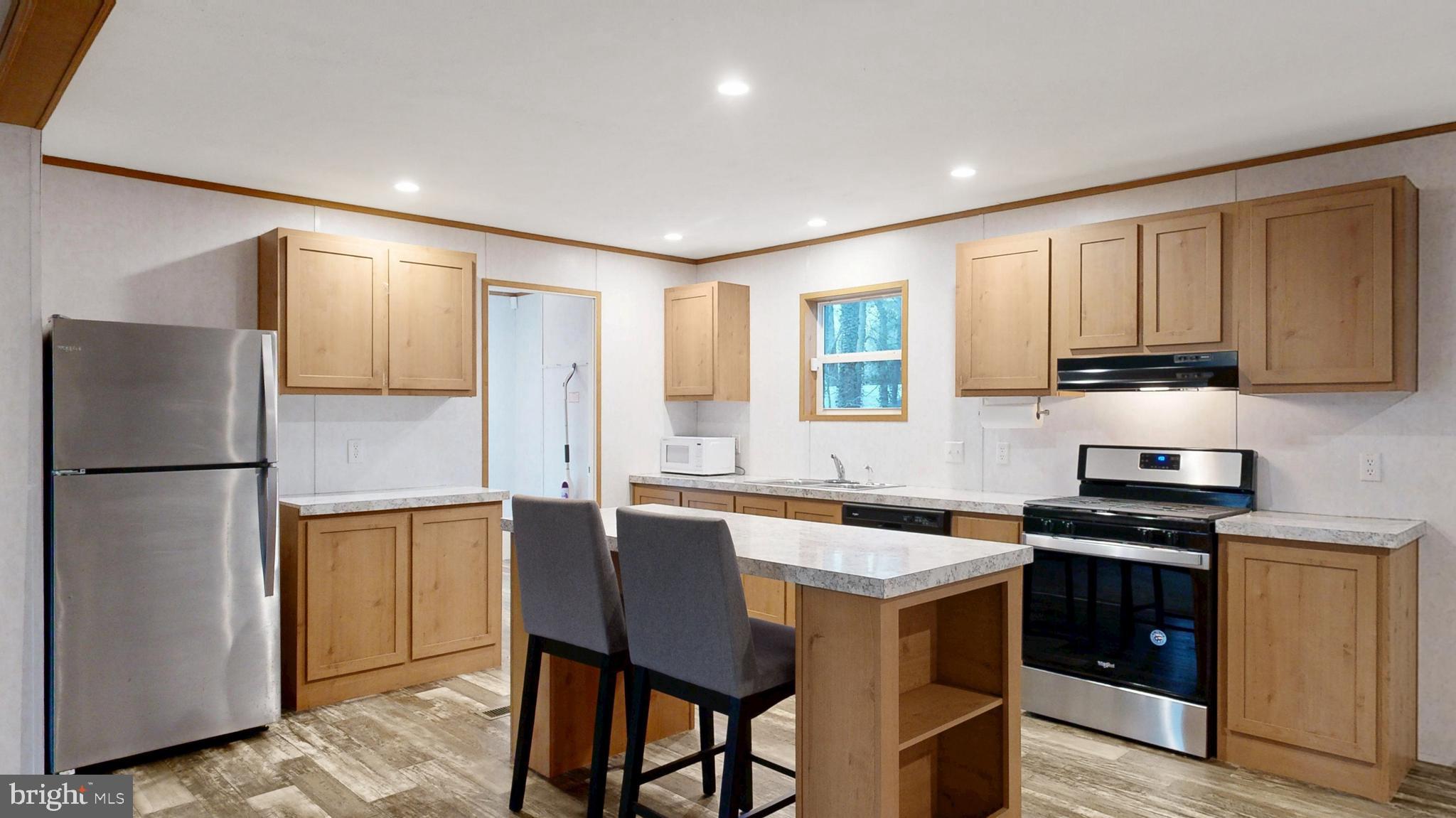 CAPTAINS GRANT - Residential