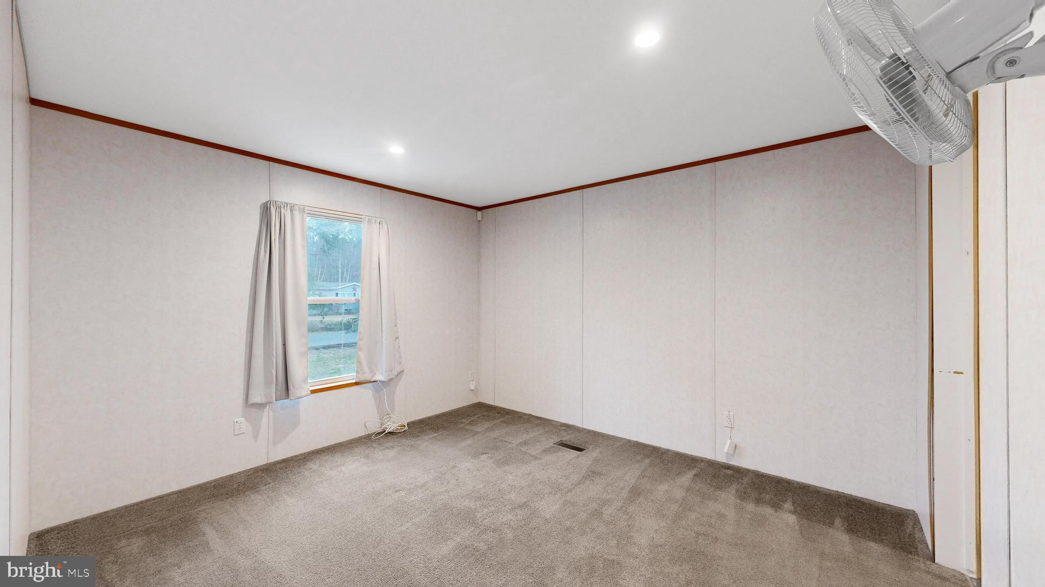 CAPTAINS GRANT - Residential