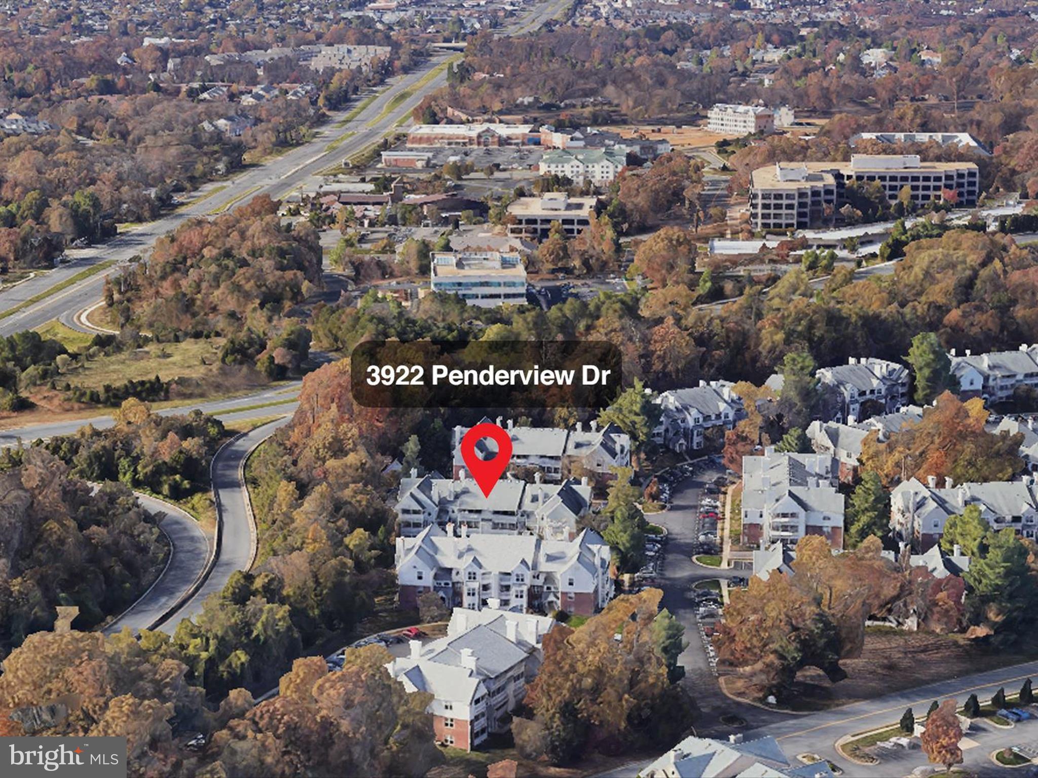 PENDERBROOK SQUARE CONDOMINIUMS - Residential Lease