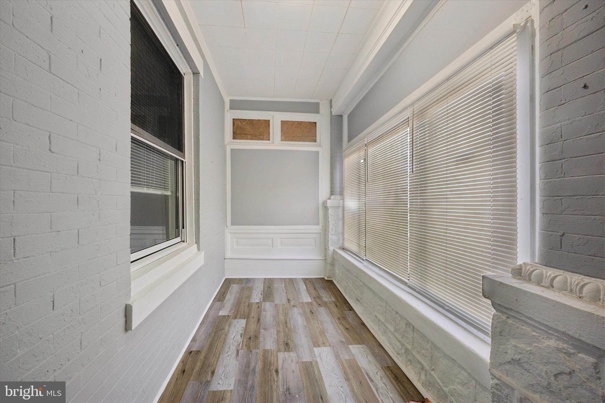 HUNTING PARK - Residential