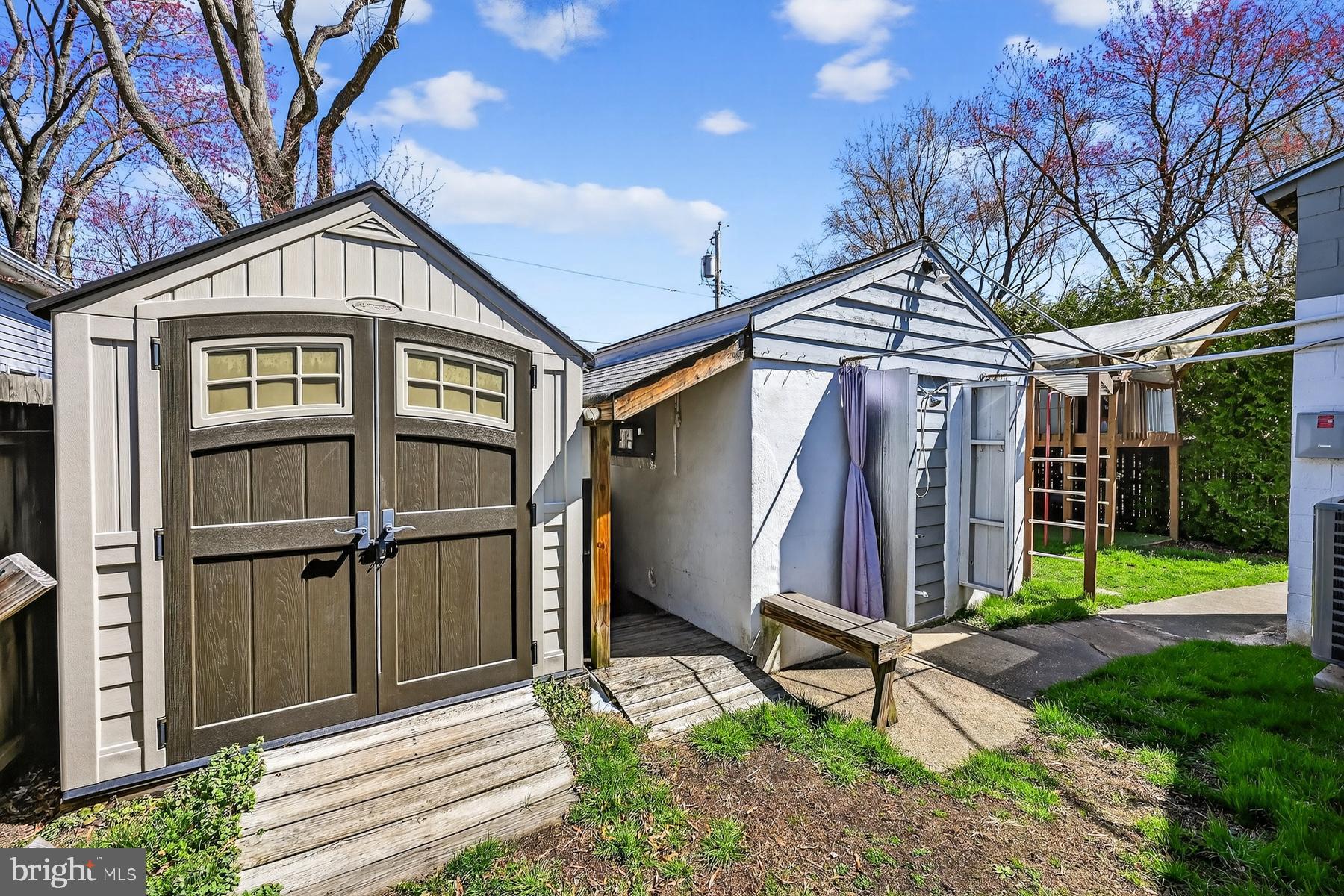 BEVERLEY BEACH - Residential