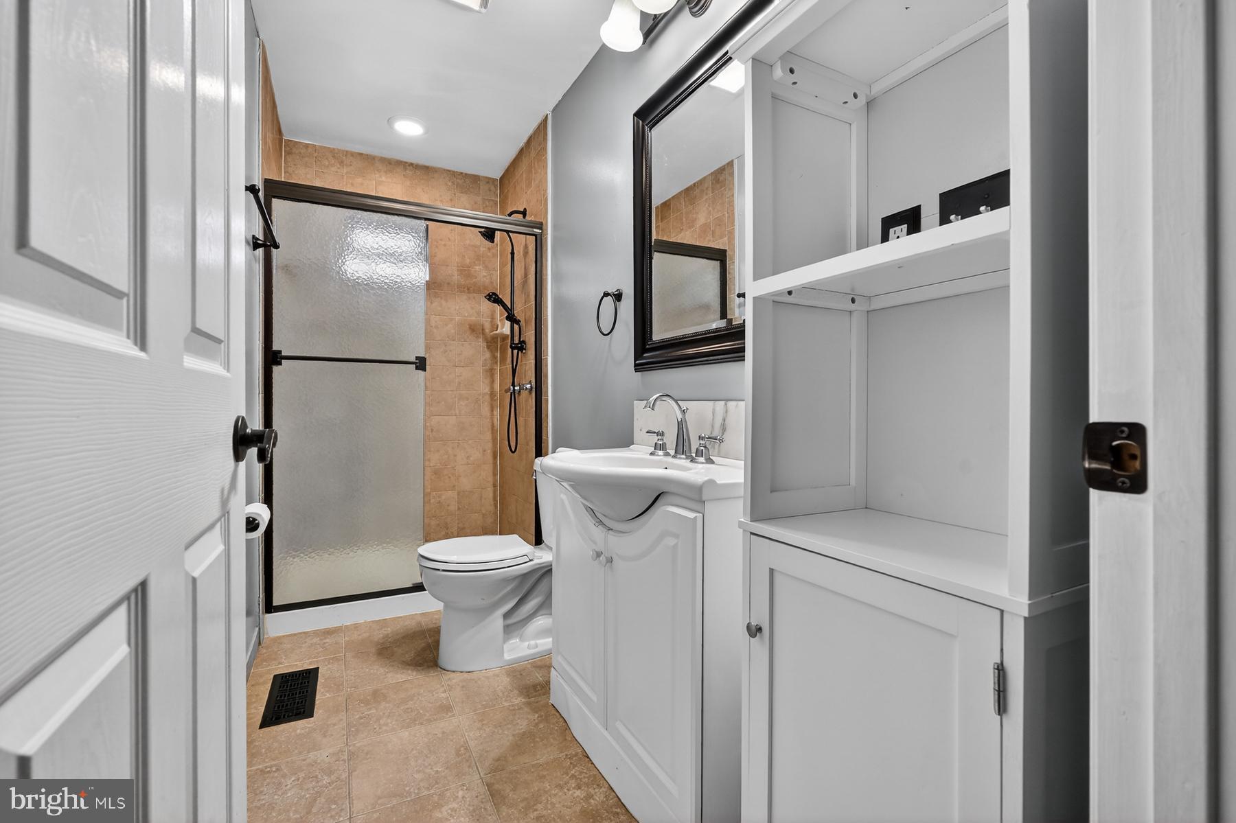 BEVERLEY BEACH - Residential