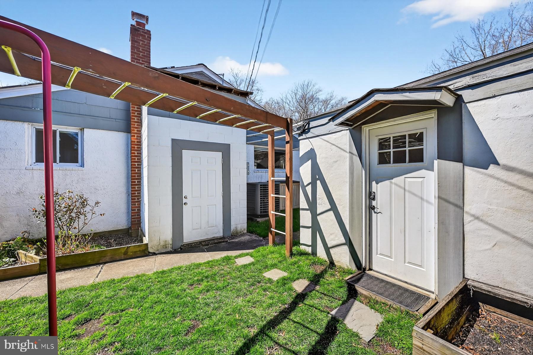 BEVERLEY BEACH - Residential