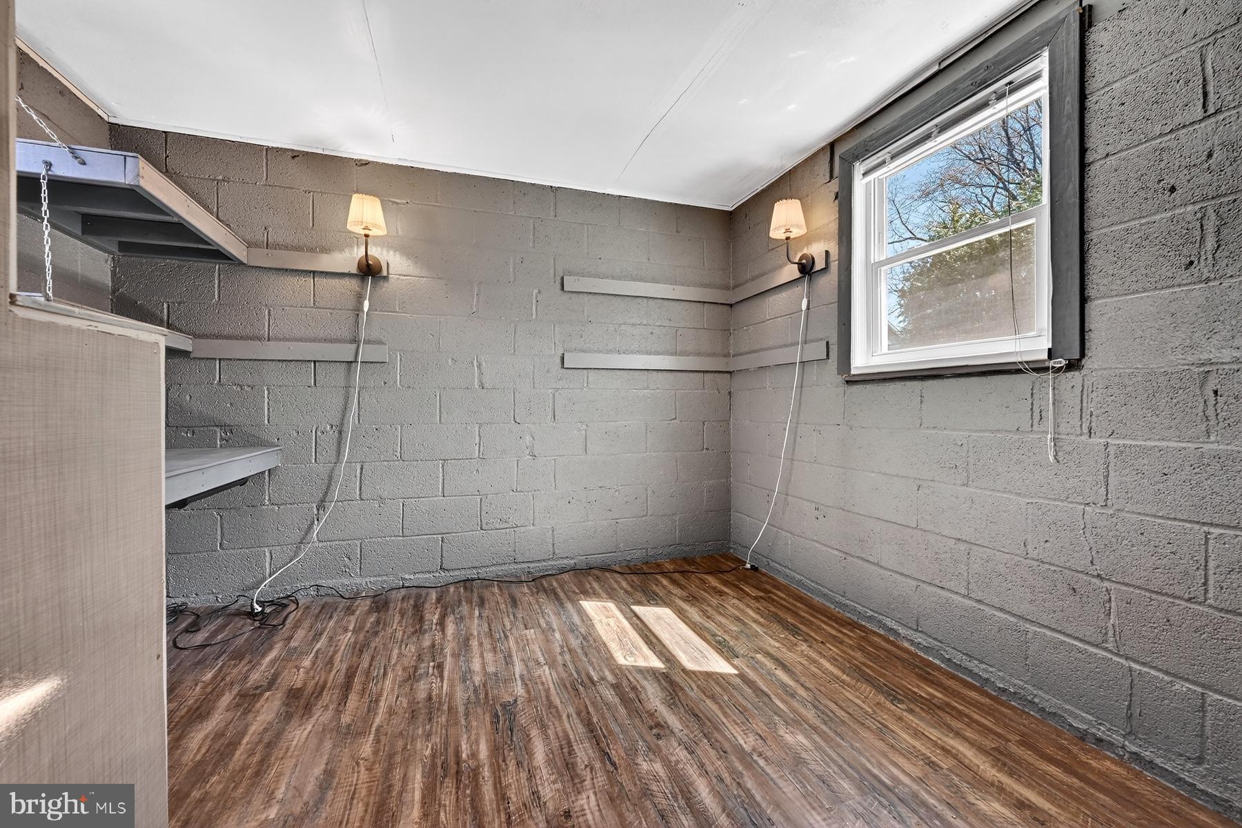 BEVERLEY BEACH - Residential